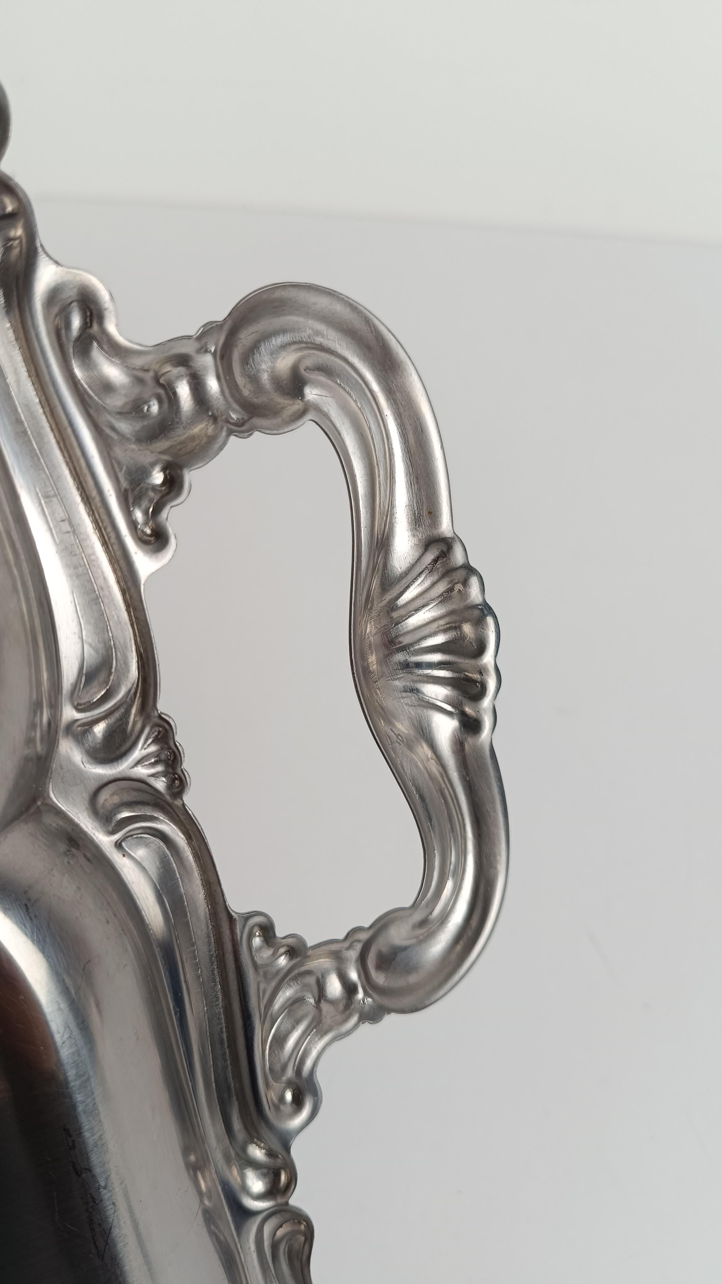 Bandeja Vintage Italiana de Acero Inoxidable en Estilo Barroco By Alessi 60s Mediana en venta 9