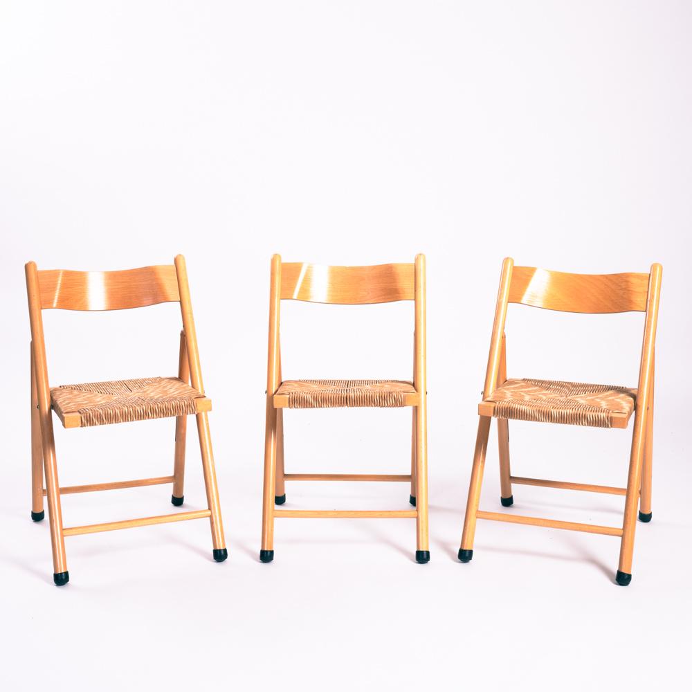 Italian vintage straw beech folding chairs, set of 3 For Sale 6