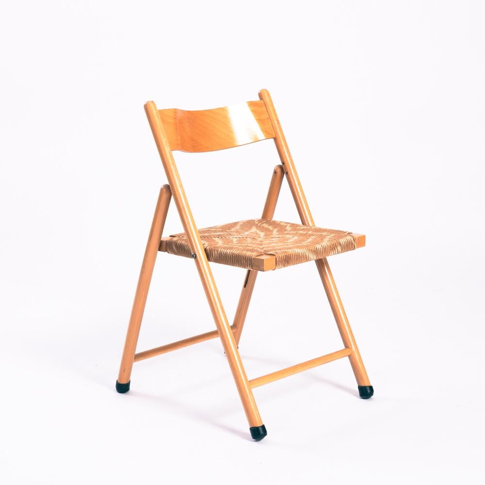 Hand-Woven Italian vintage straw beech folding chairs, set of 3 For Sale