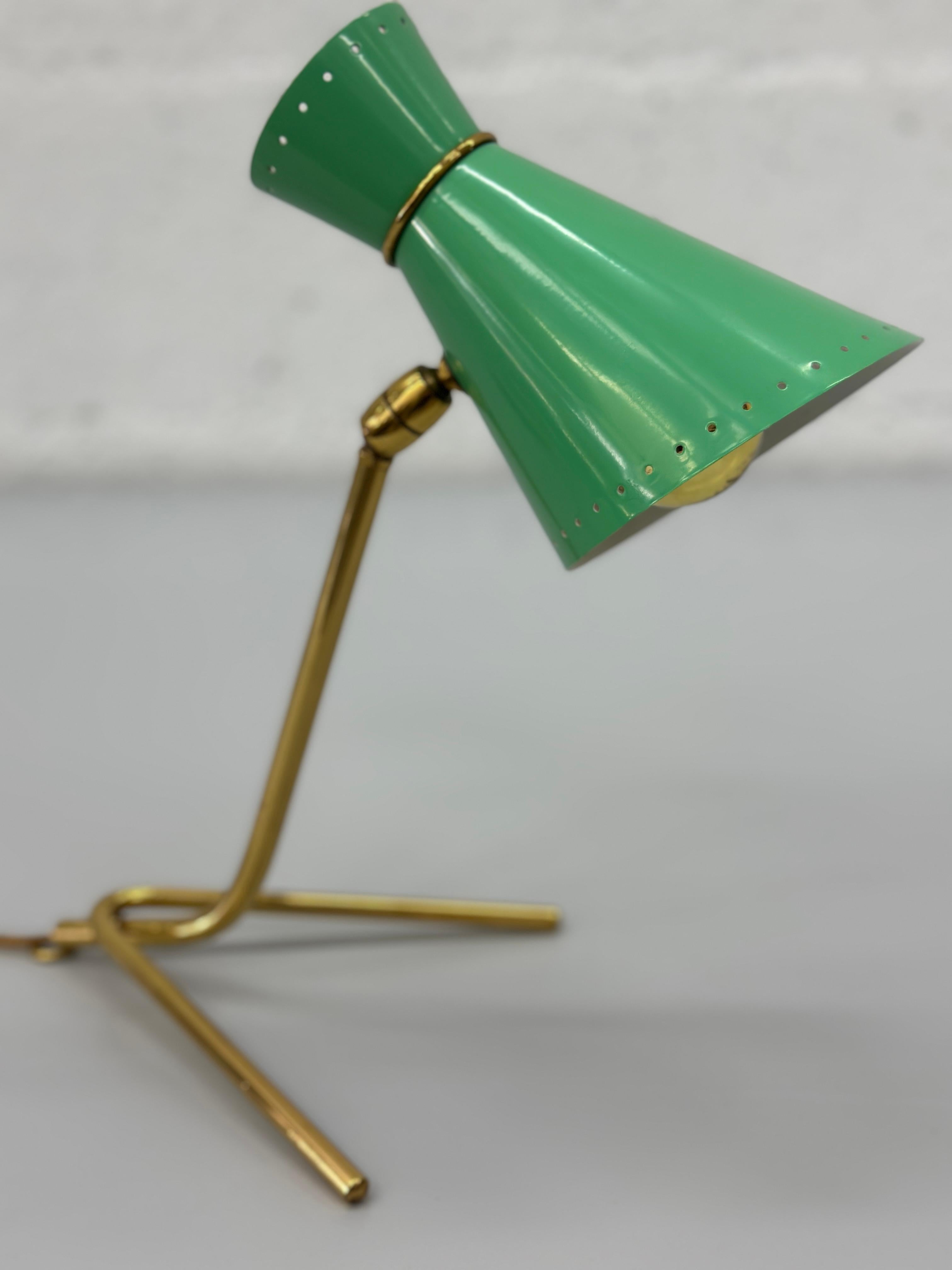 Lampada da tavolo / da terra vintage italiana in stile Stilnovo verde pastello - 1950s in vendita 1