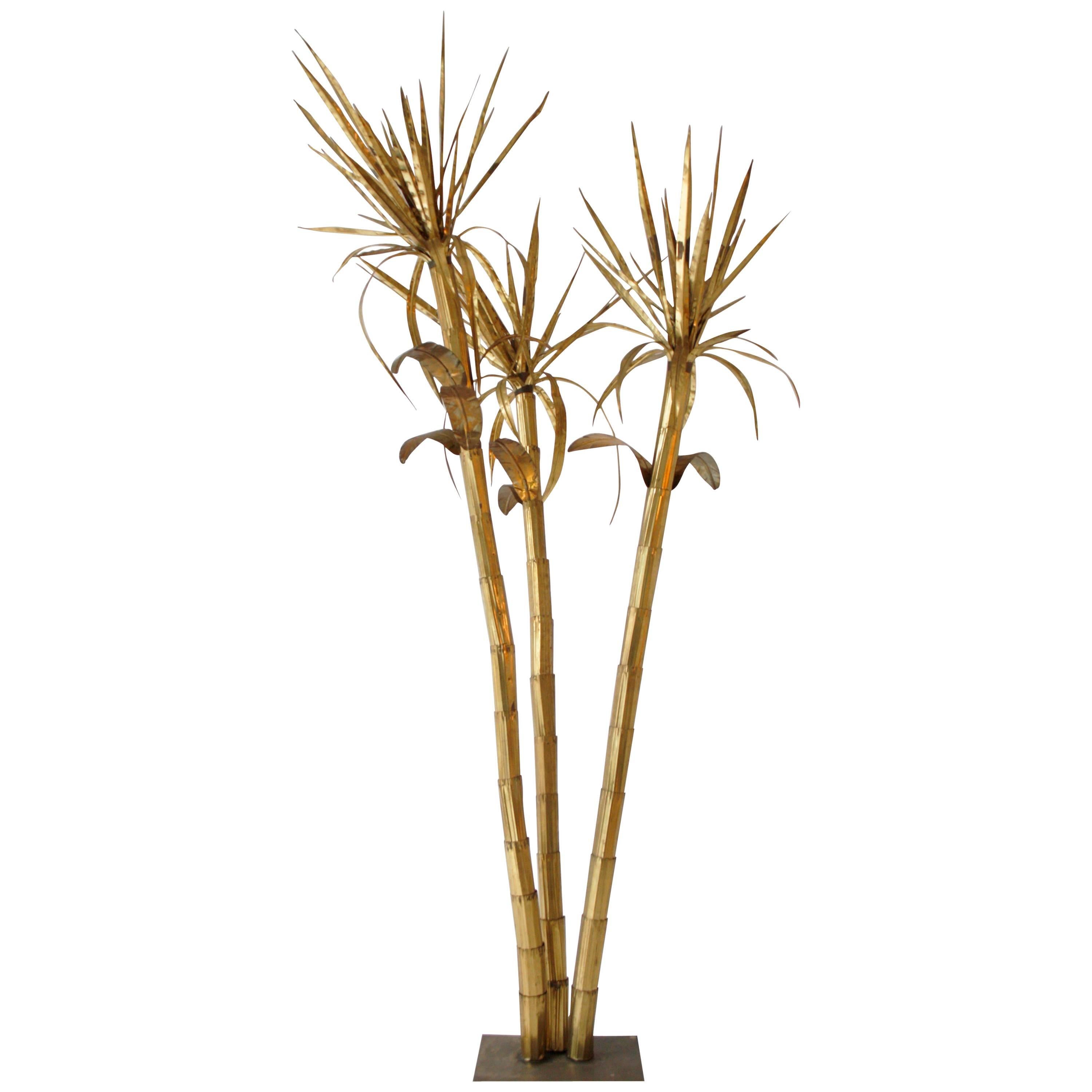 Italian Vintage Tall Brass Palm Attributed to Tommaso Barbi, circa 1970 For Sale