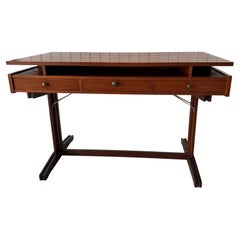 Italienischer Vintage-Schreibtisch aus Teakholz  , 1950's