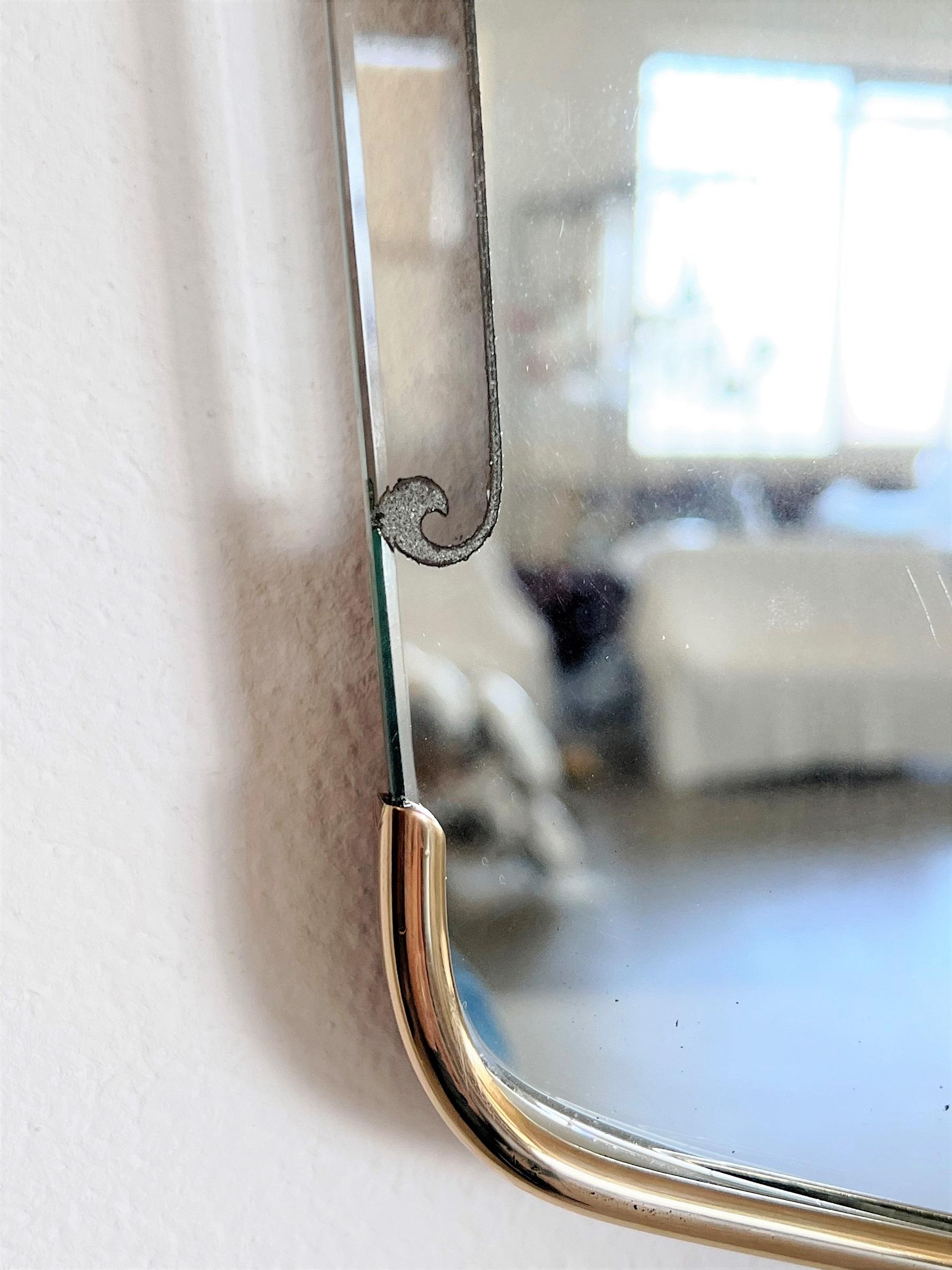 Italian Vintage Wall Mirror with Brass Details, 1950s 2