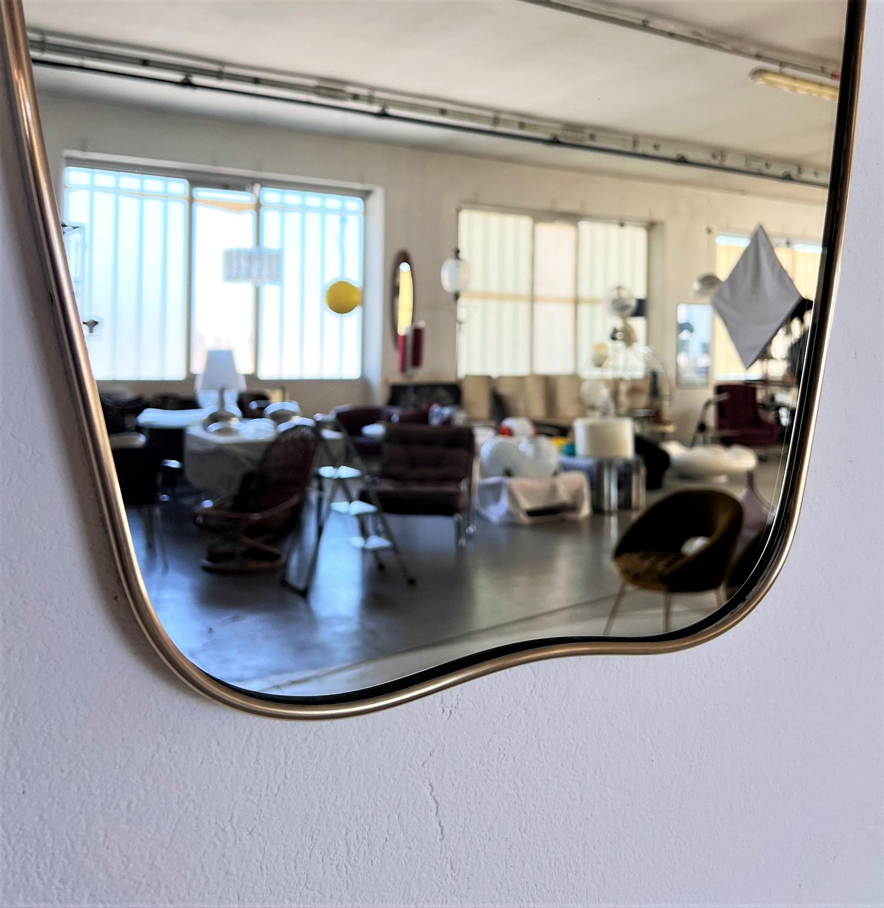 Italian Vintage Wall Mirror with Brass Frame in Giò Ponti Style, 1970s 6