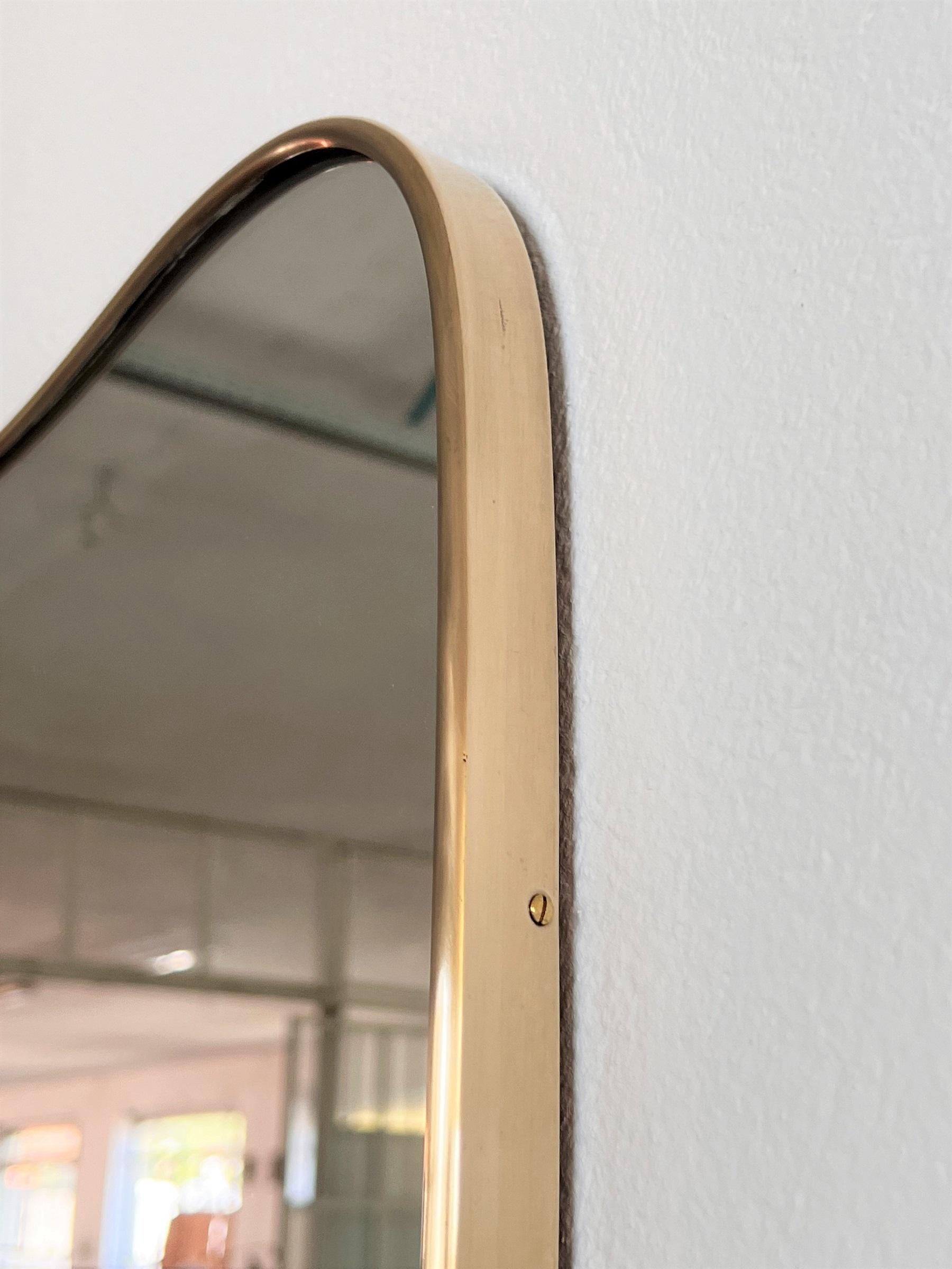 Italian Vintage Wall Mirror with Brass Frame in Giò Ponti Style, 1970s 3