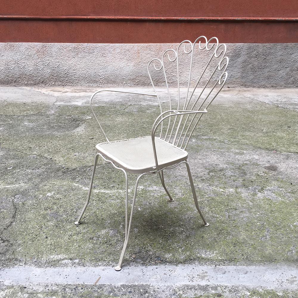 Mid-Century Modern Italian Vintage White Curved Metal Rod Chair, 1960s