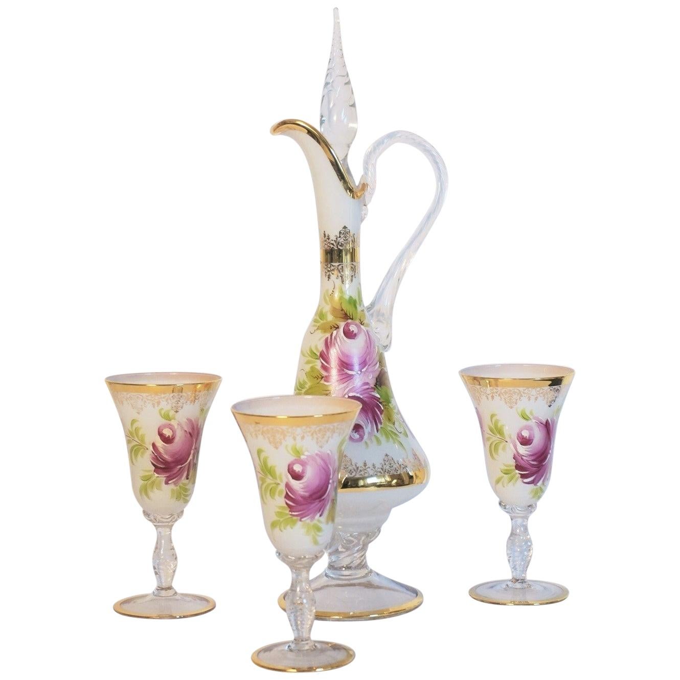 Set aus Karaffe und Gläsern aus weißem Muranoglas mit Opalglas, Italien 1960er Jahre