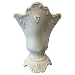 Vase ou jardinière italienne vintage à piédestal blanc