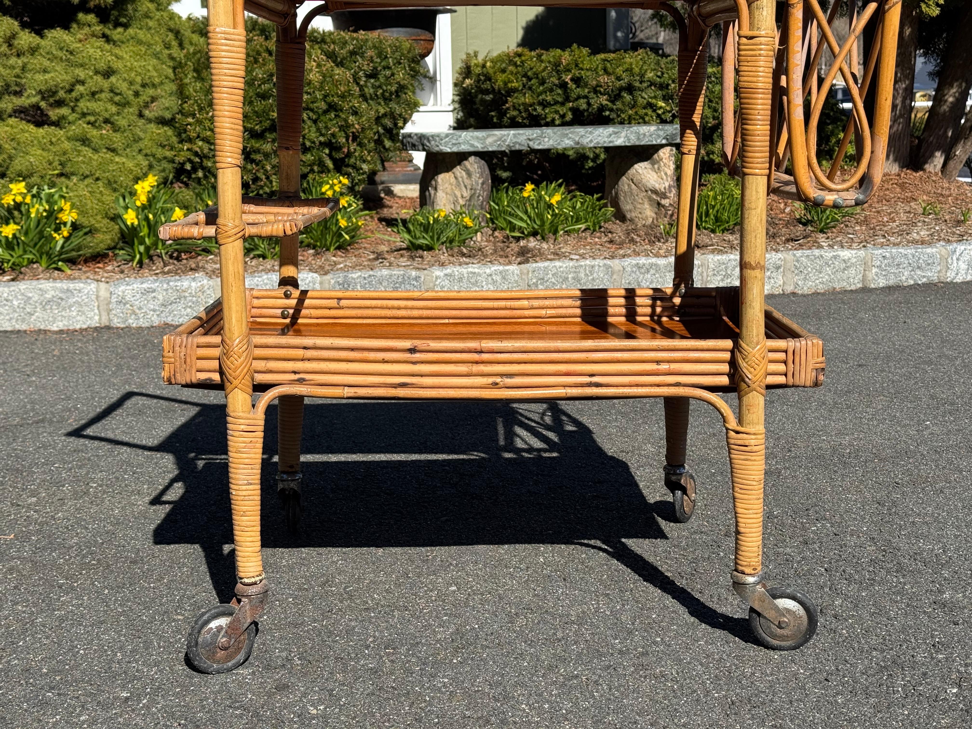 Italienischer Vintage-Barwagen aus Weidengeflecht im Angebot 8