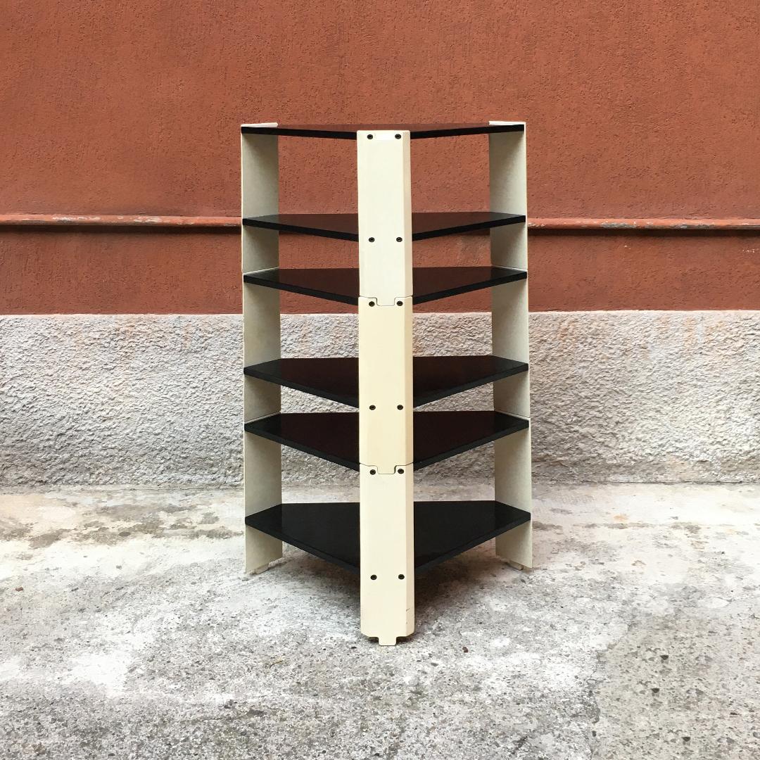 Italian Vintage, Wood Modular Corner Shelves, 1970s 4