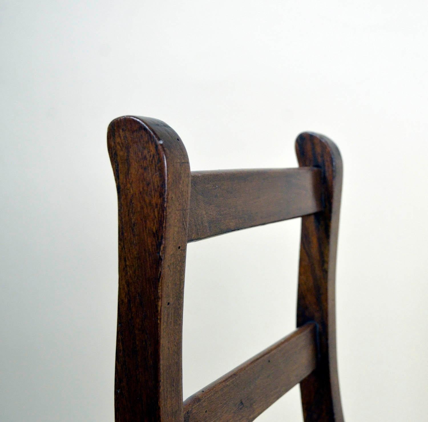 Italian Vintage Wooden Children's Chair from Maternal School, 1950s For Sale 3
