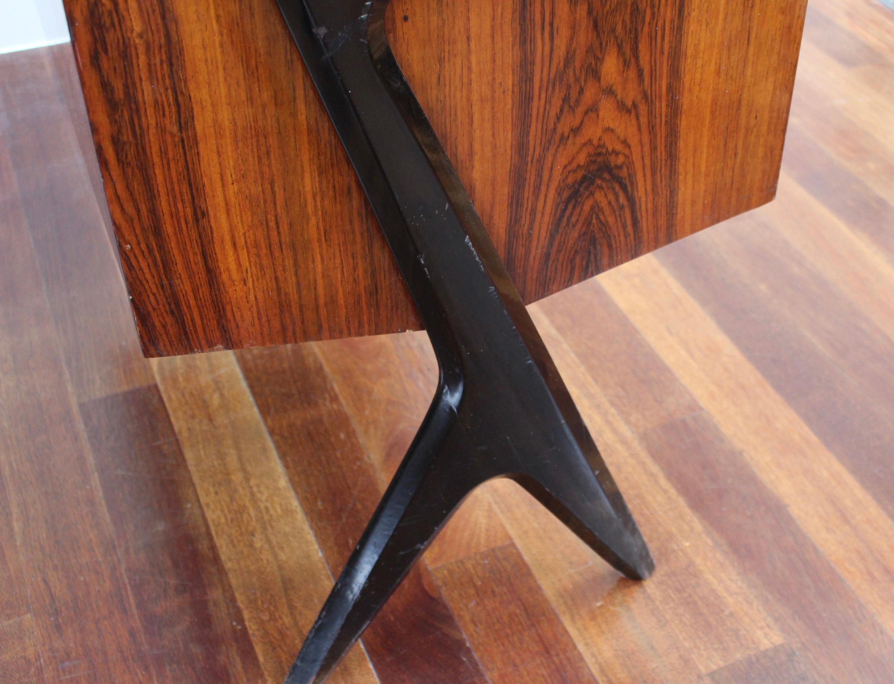 Italian Vintage Writing Desk Attributed to Vittorio Dassi (circa 1950s) For Sale 5