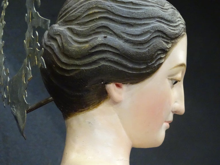 Italian Virgin Wood Sculpture, Capipota, Dressing Image For Sale 11