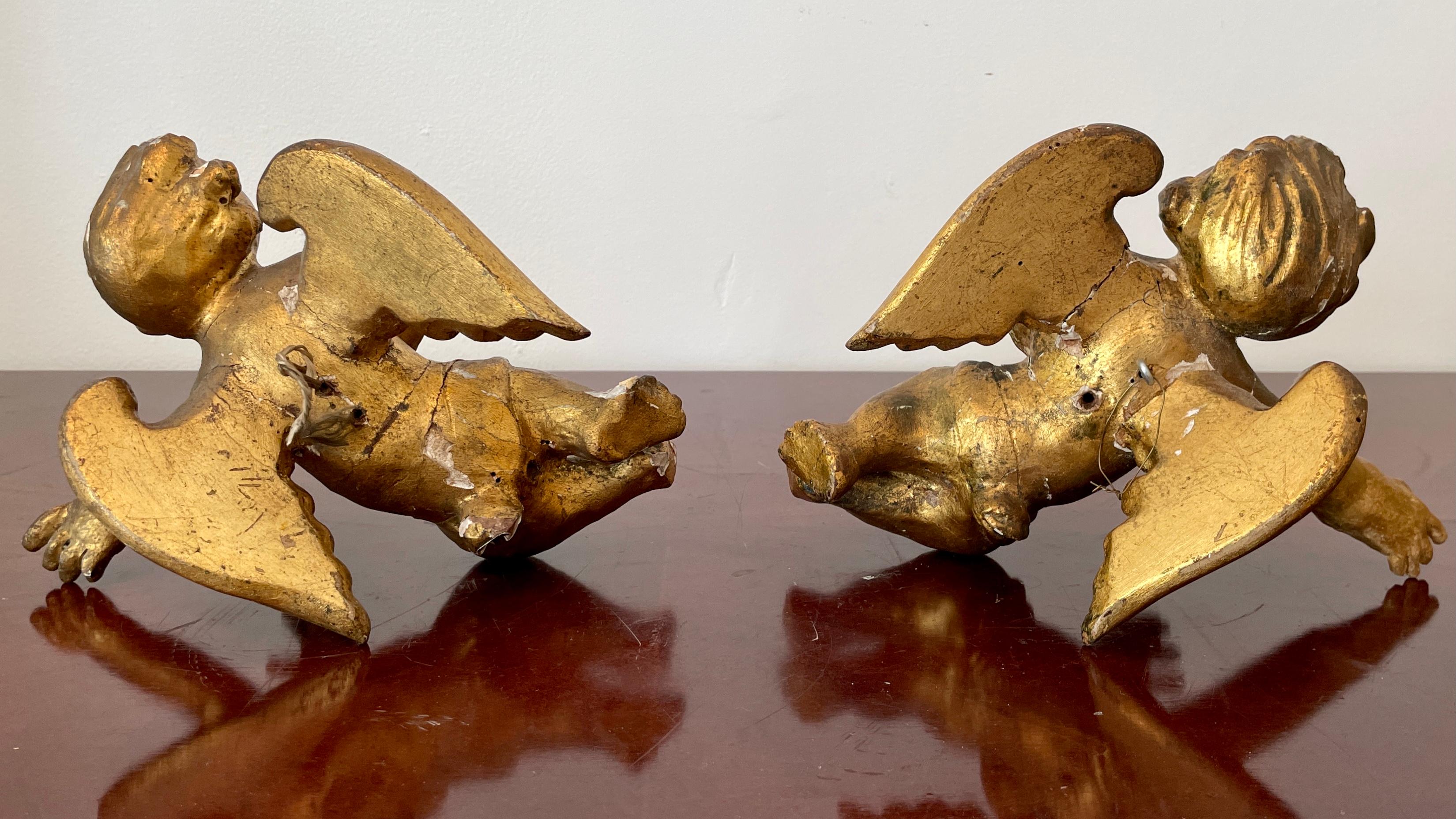 Italian Wall Hanging Cherubs, a Pair In Good Condition For Sale In Los Angeles, CA
