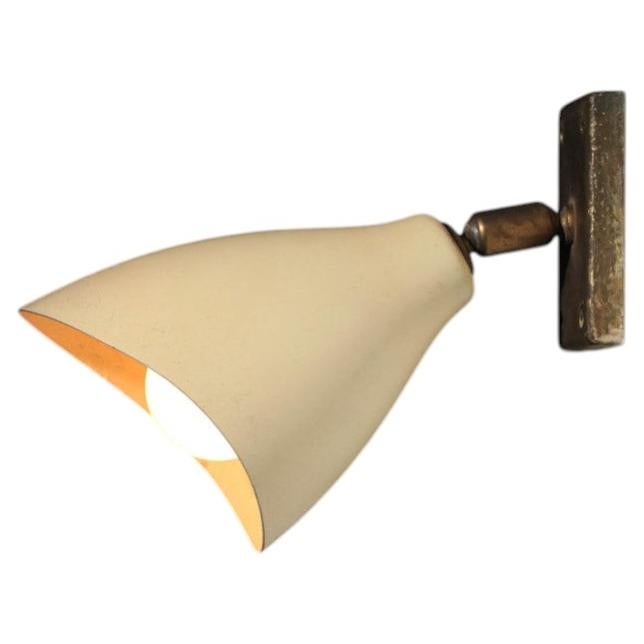 Italian wall lamp by Gino Sarfatti, dating from the 1950s
