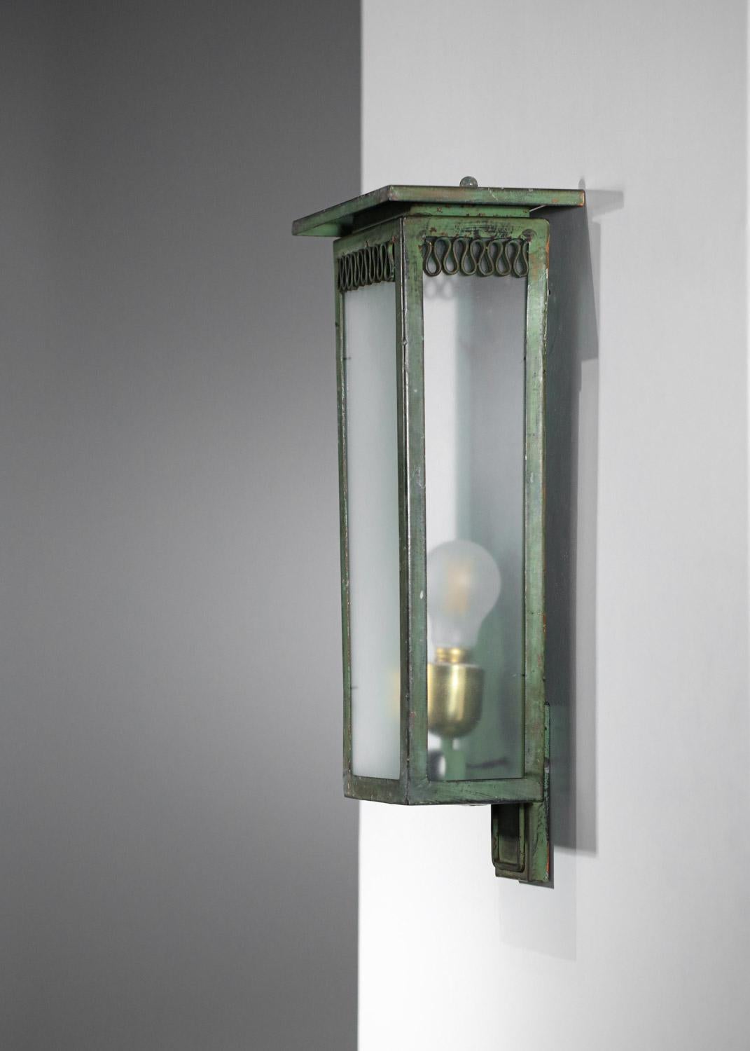 Italian wall lamp from the 40's attr à Seguso in lacquered metal and glass - H55 For Sale 6