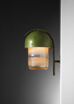 Italian wall lamp in glass and green lacquered metal from the 1960s