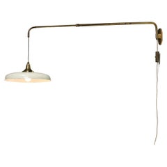 Italian Wall Lamp of the 1950s Attributed to Arredoluce by Angelo Lelli