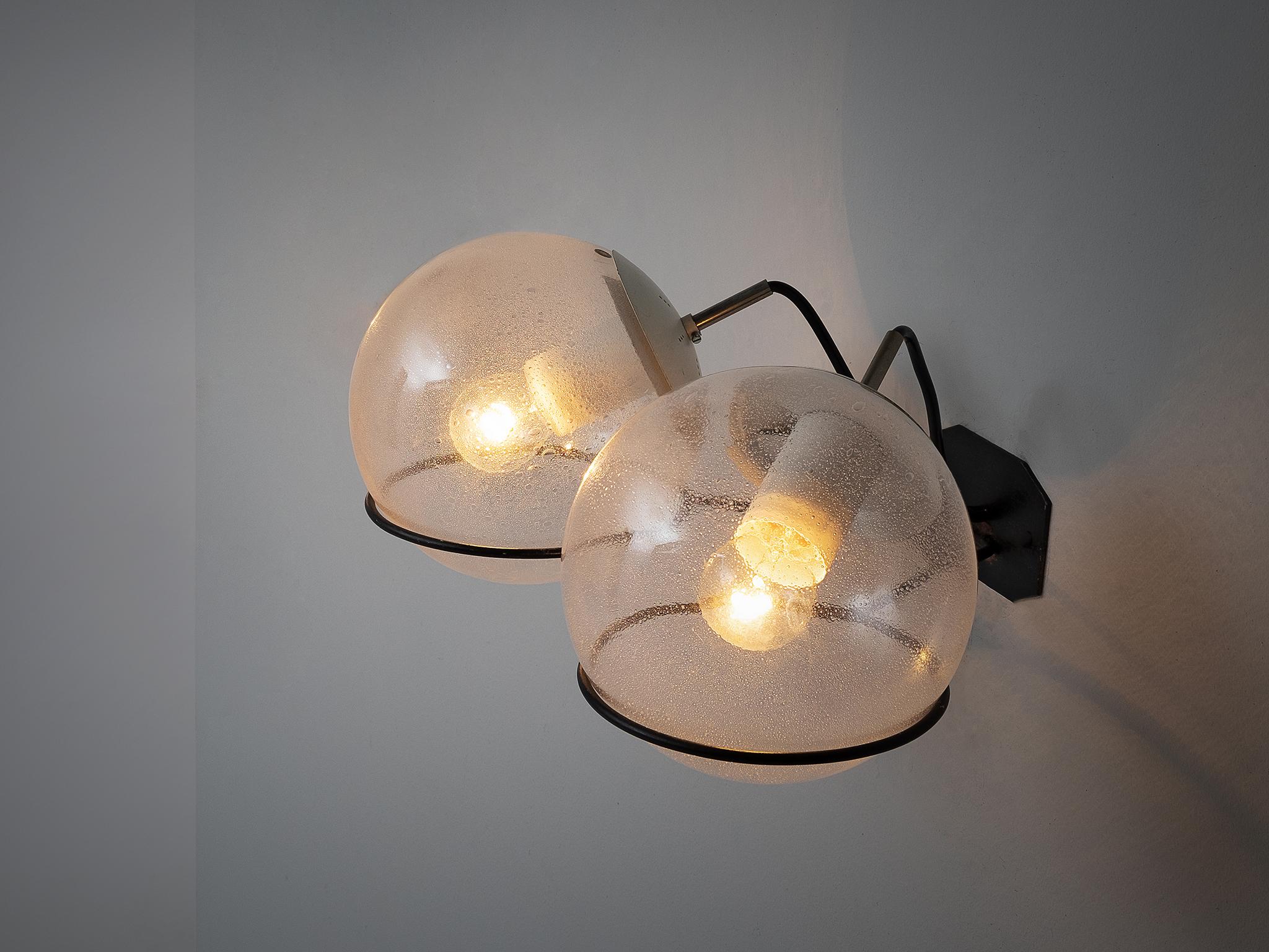Mid-Century Modern Italian Wall Light with Pulegoso Glass Bulbs  For Sale