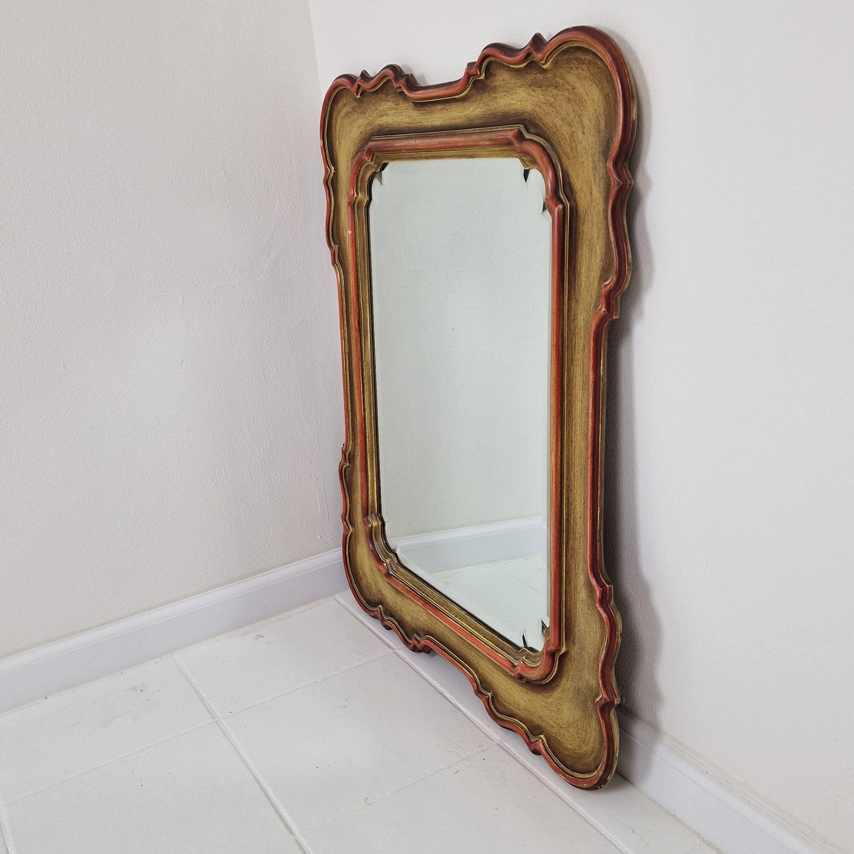Hand-Crafted Italian Wall Mirror with Facet Cut Glass, 1900s For Sale