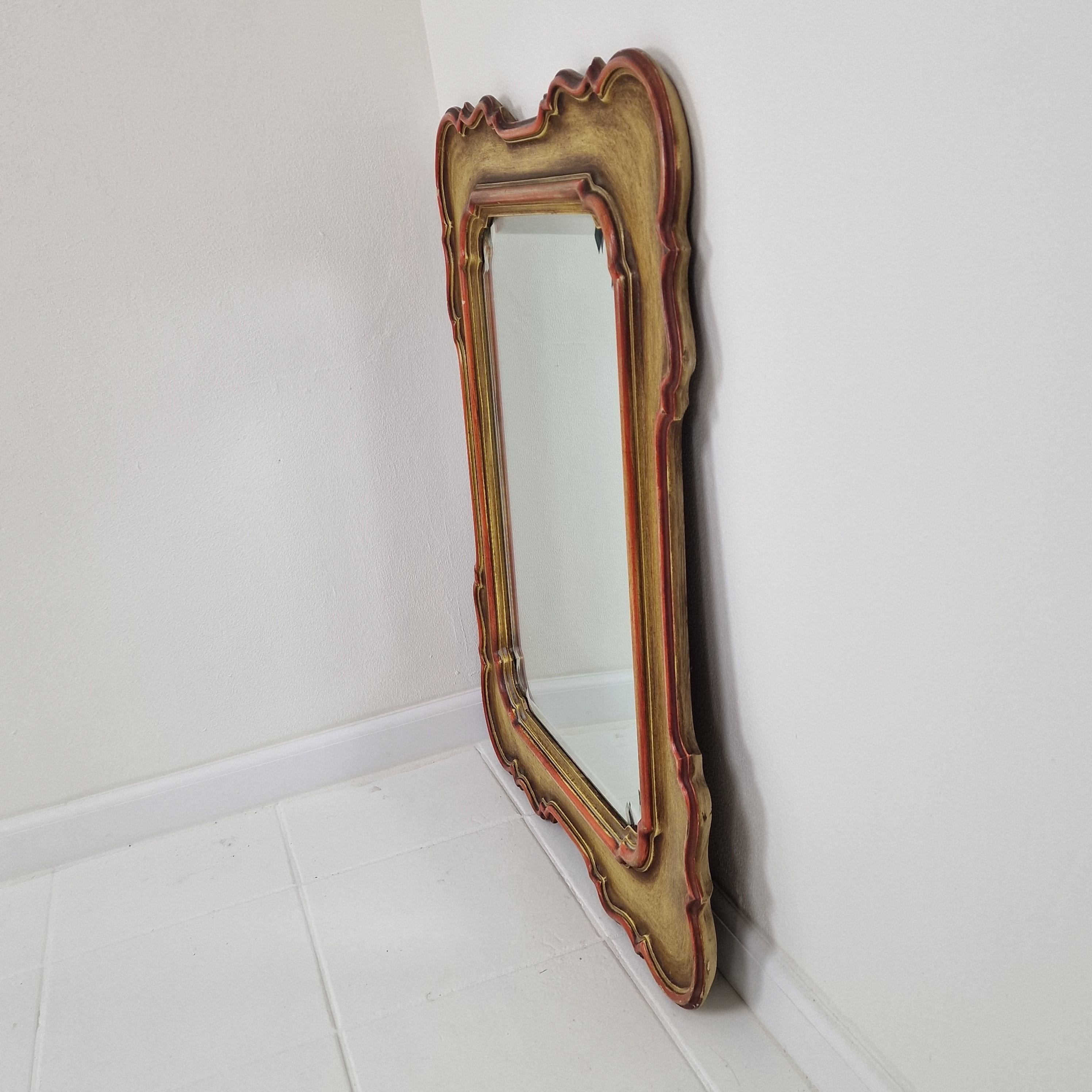 Italian Wall Mirror with Facet Cut Glass, 1900s In Good Condition For Sale In Oud Beijerland, NL
