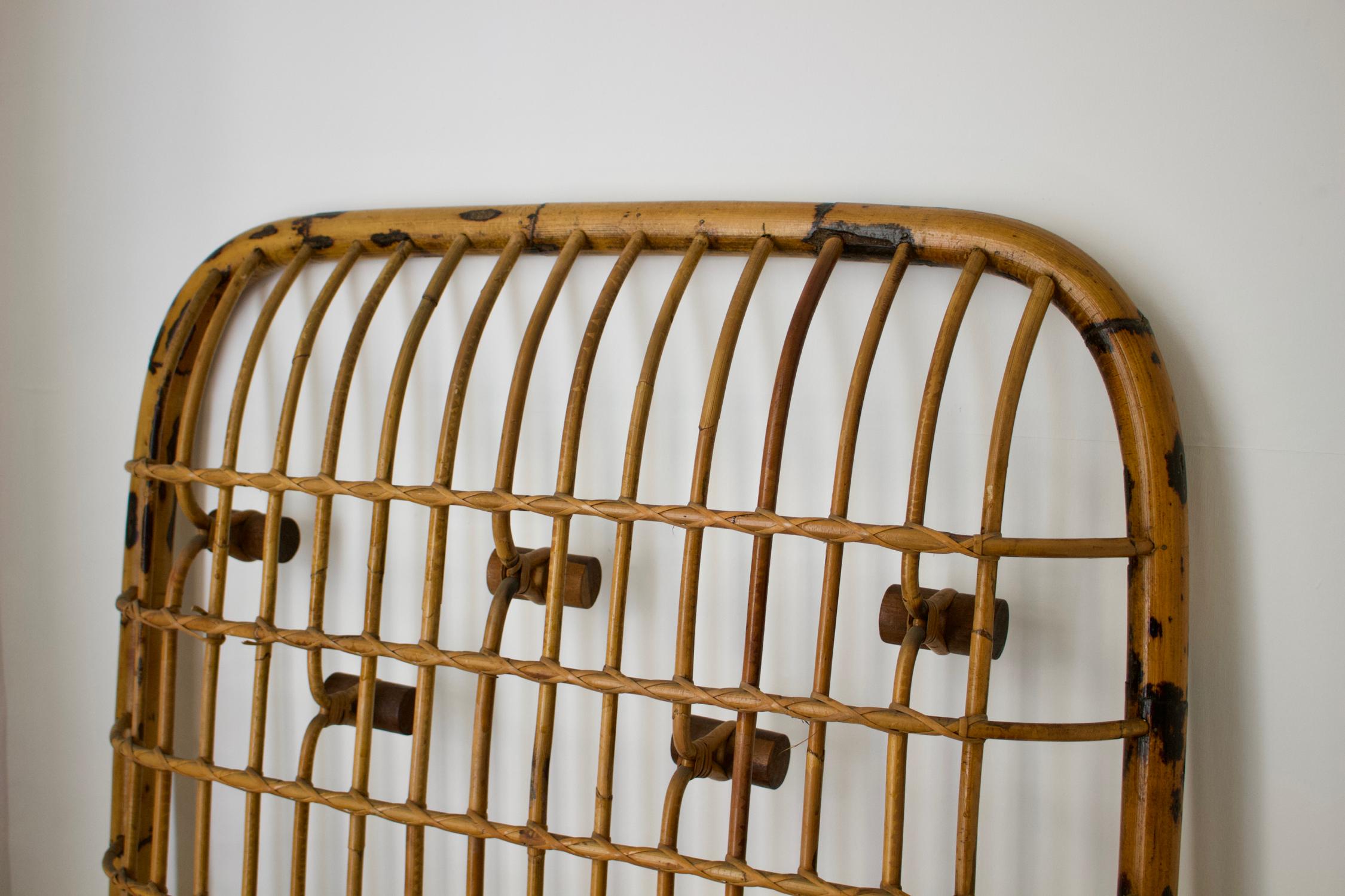 Italian Wall-Mounted Bamboo Coat Rack, Mid-20th Century For Sale 9