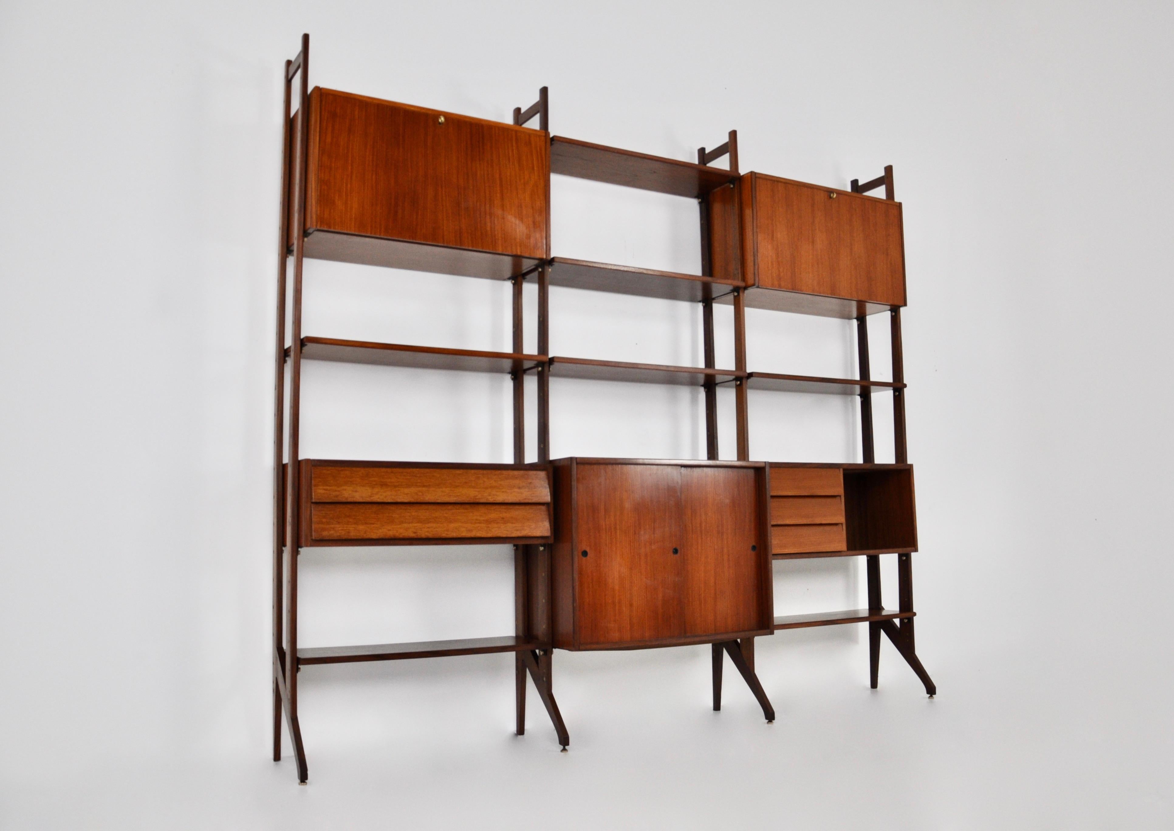 Italian Wall Unit, 1960s In Good Condition In Lasne, BE