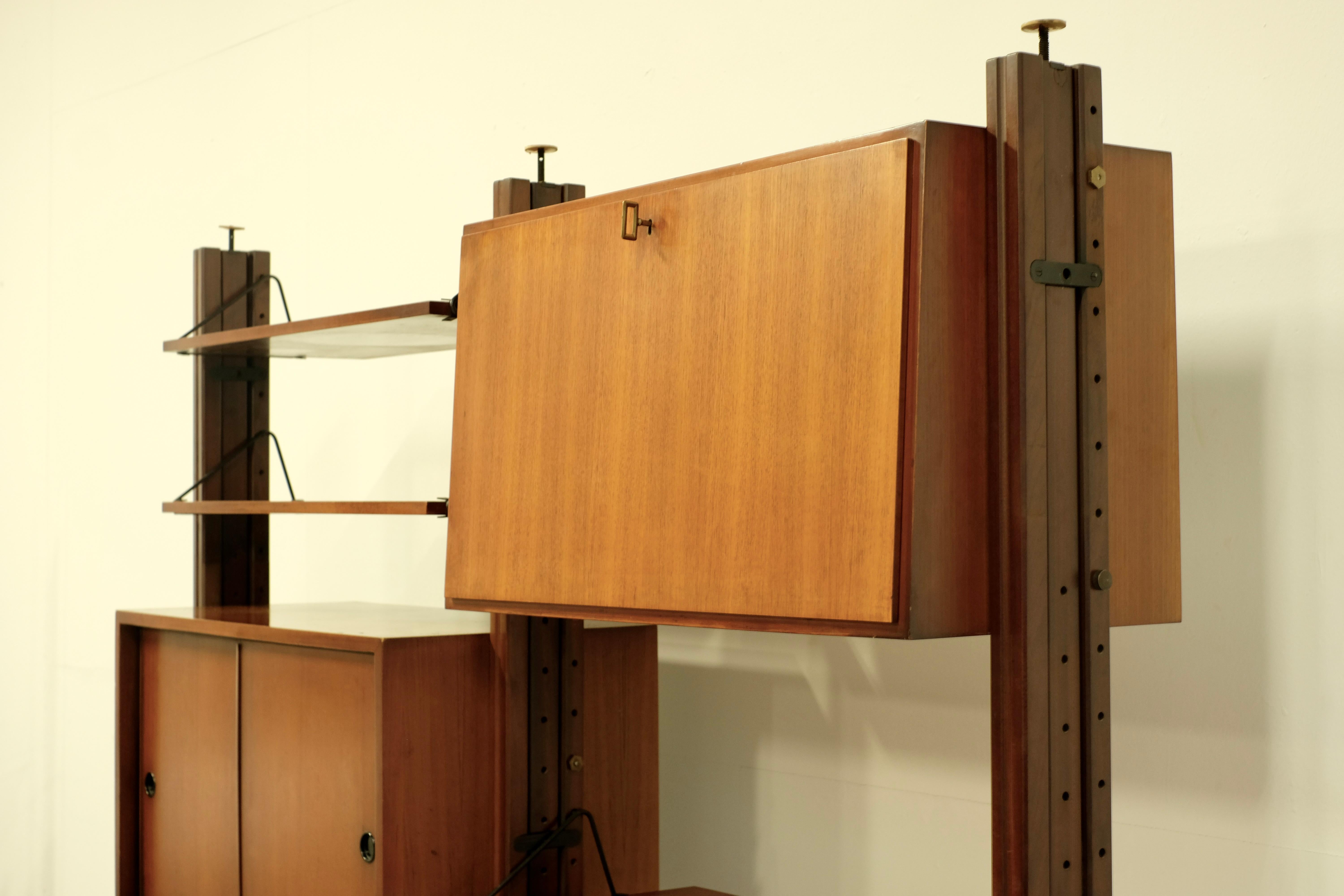 Legno Pensile italiano - Anni '60 in vendita