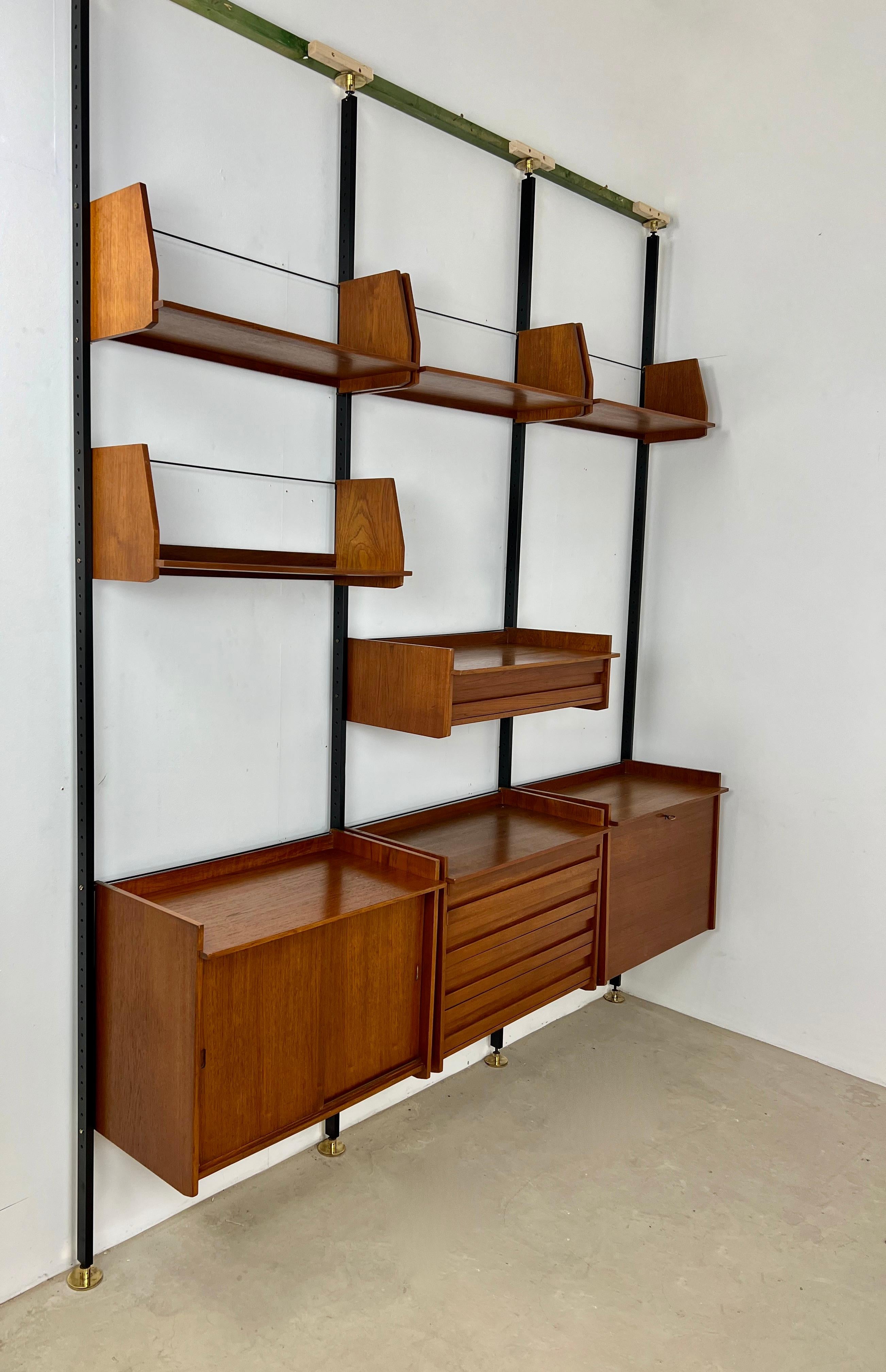 Italian Wall Unit 1960s 2