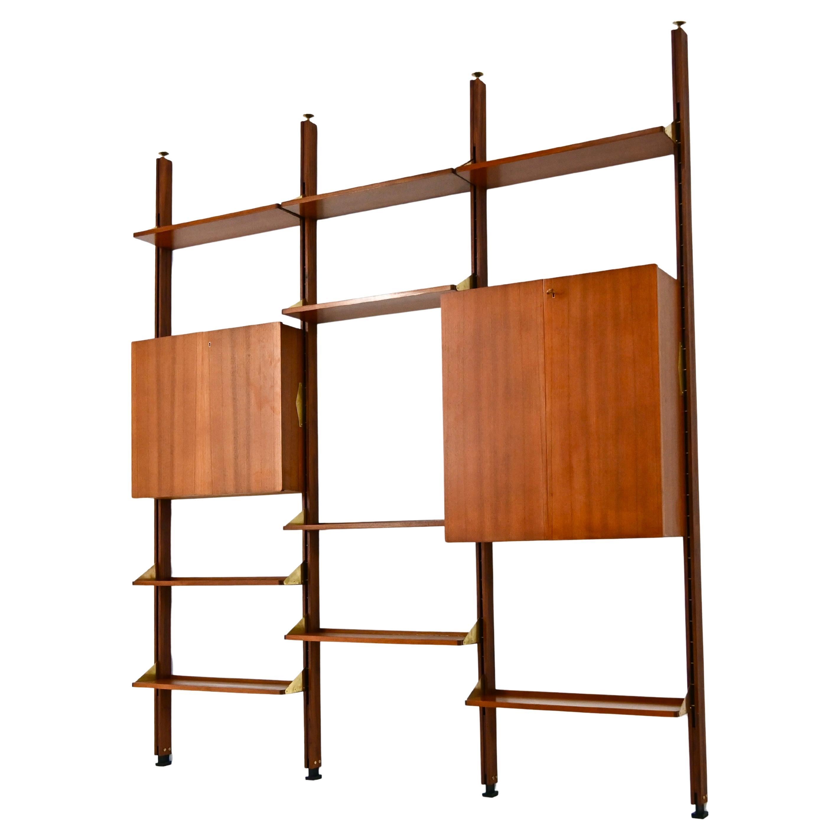 Italian wall unit, 1970s