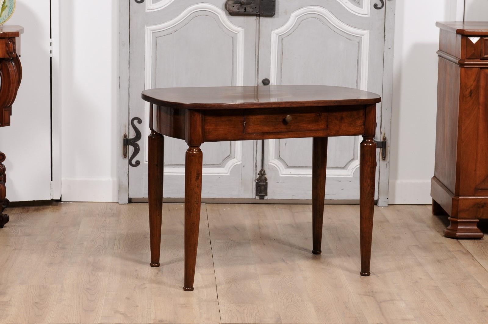 Turned Italian Walnut 1890s Side Table with Oval Top, One Drawer and Cylindrical Legs For Sale