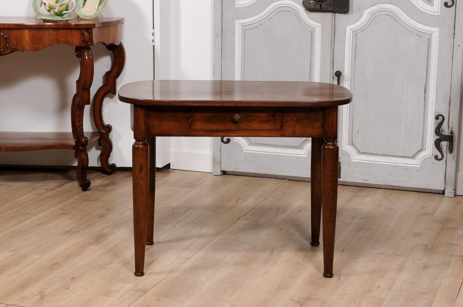 Italian Walnut 1890s Side Table with Oval Top, One Drawer and Cylindrical Legs In Good Condition For Sale In Atlanta, GA