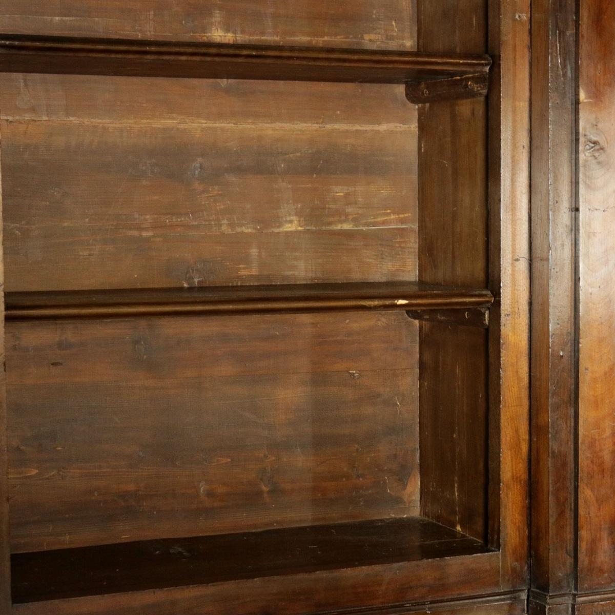 Italian Walnut 18th Century Library Bookcase Panneling 7