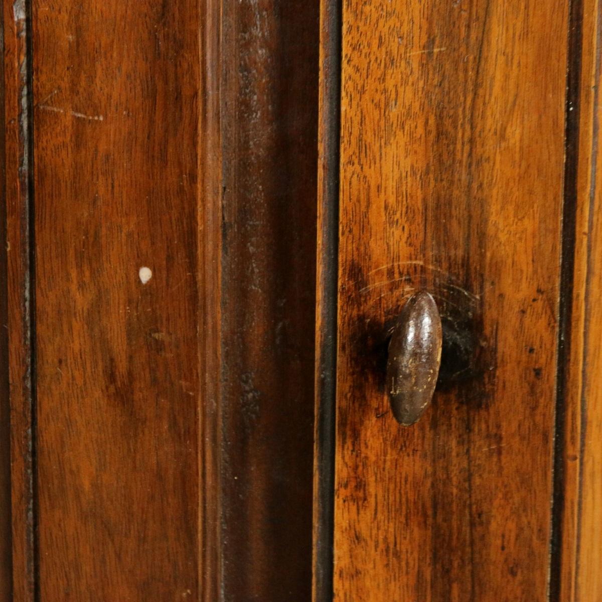 Italian Walnut 18th Century Library Bookcase Panneling 2