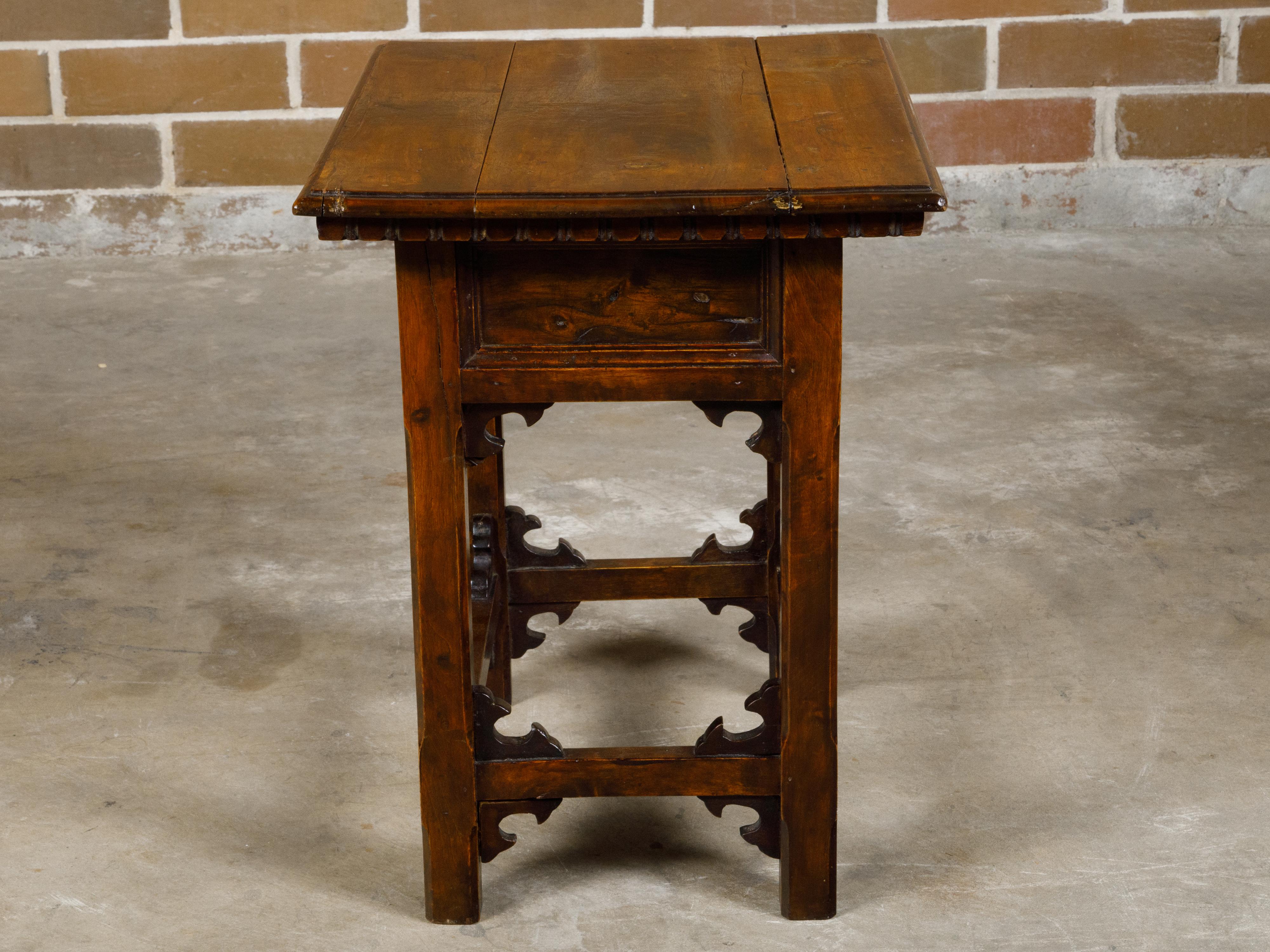 Italian Walnut 19th Century Side Table with Single Drawer and Carved Spandrels 7