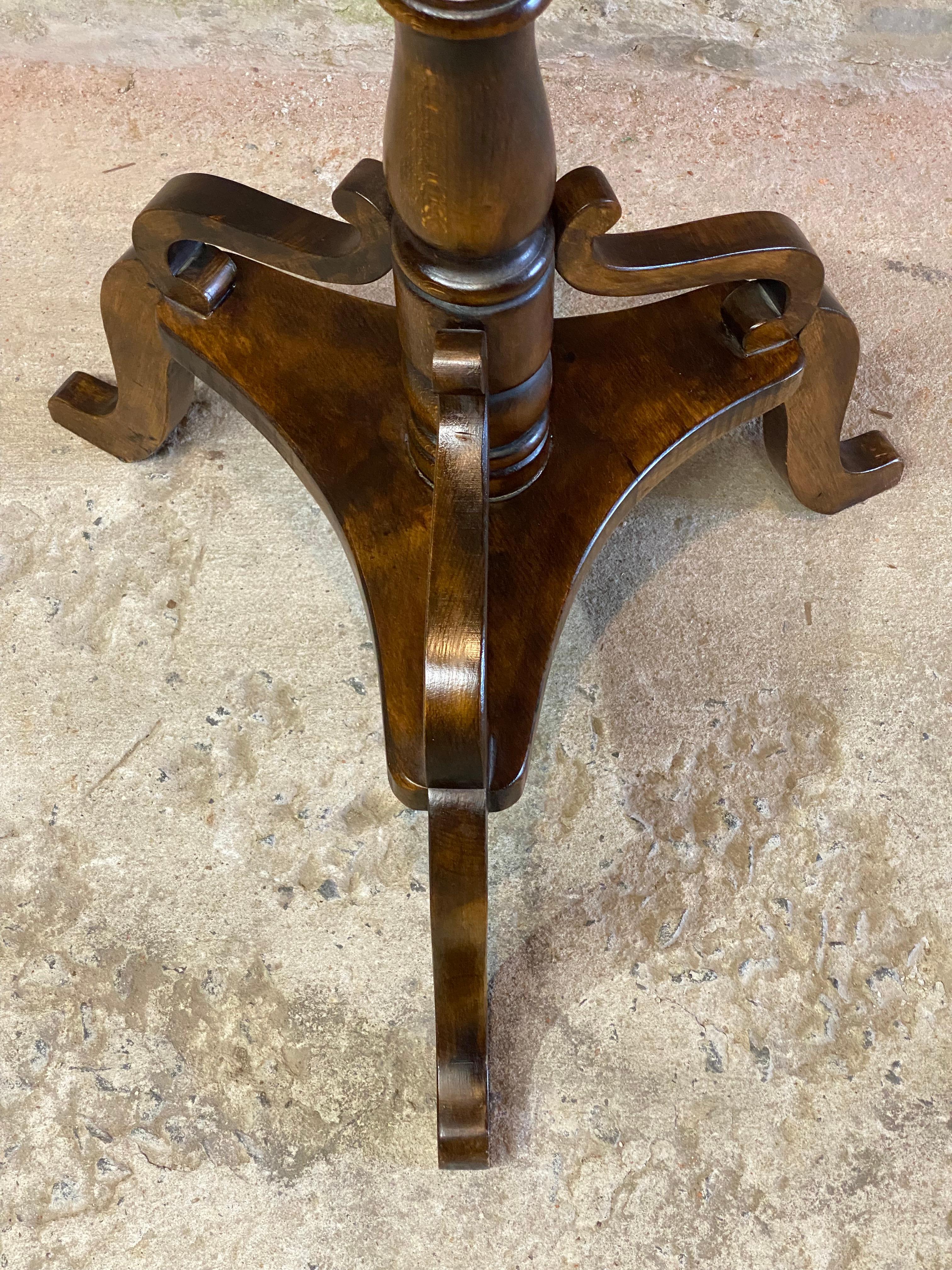 Italian Walnut and Embossed Leather Lectern 8