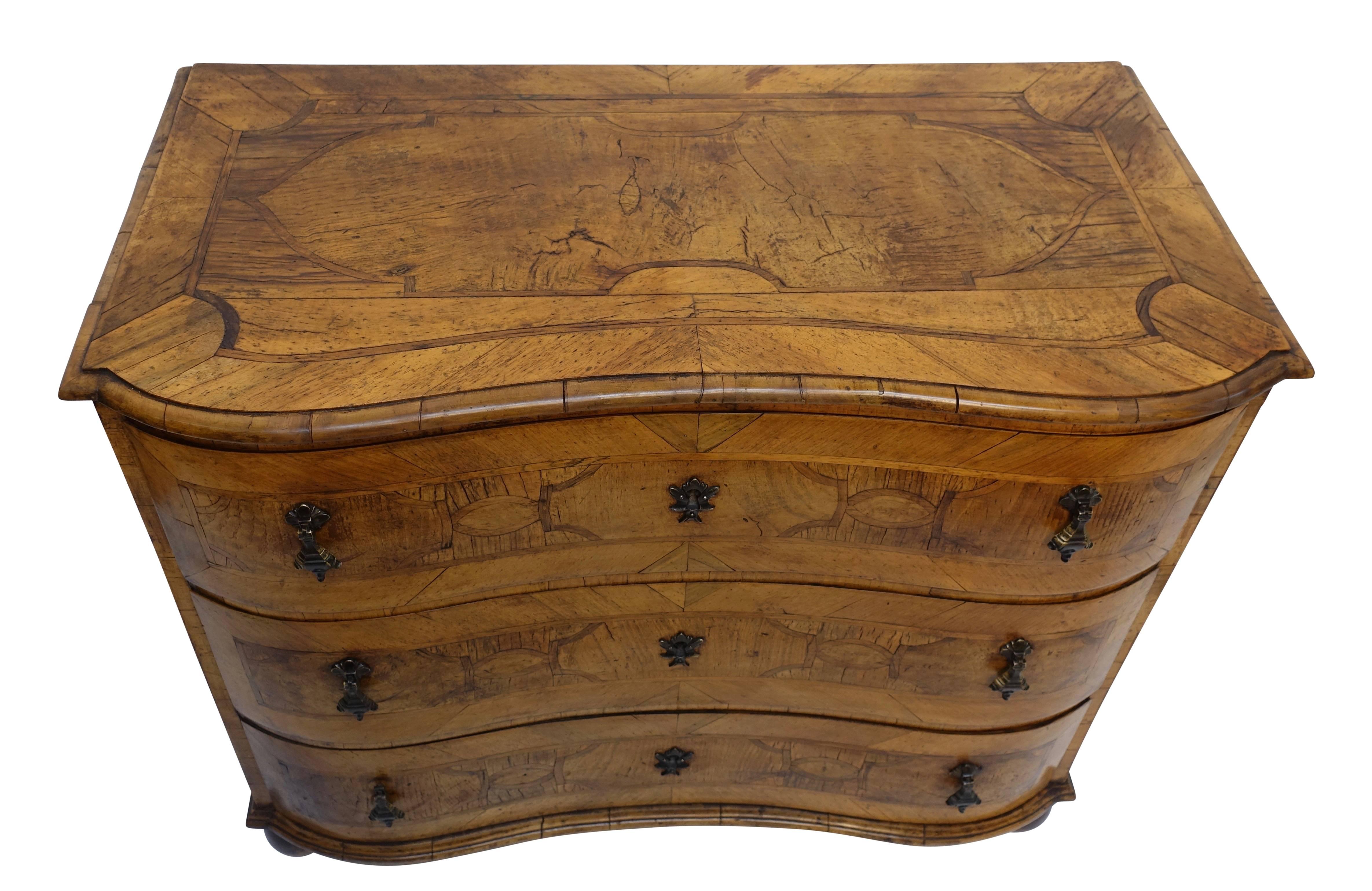 Italian Walnut and Olivewood Inlaid Chest of Drawers In Excellent Condition In San Francisco, CA