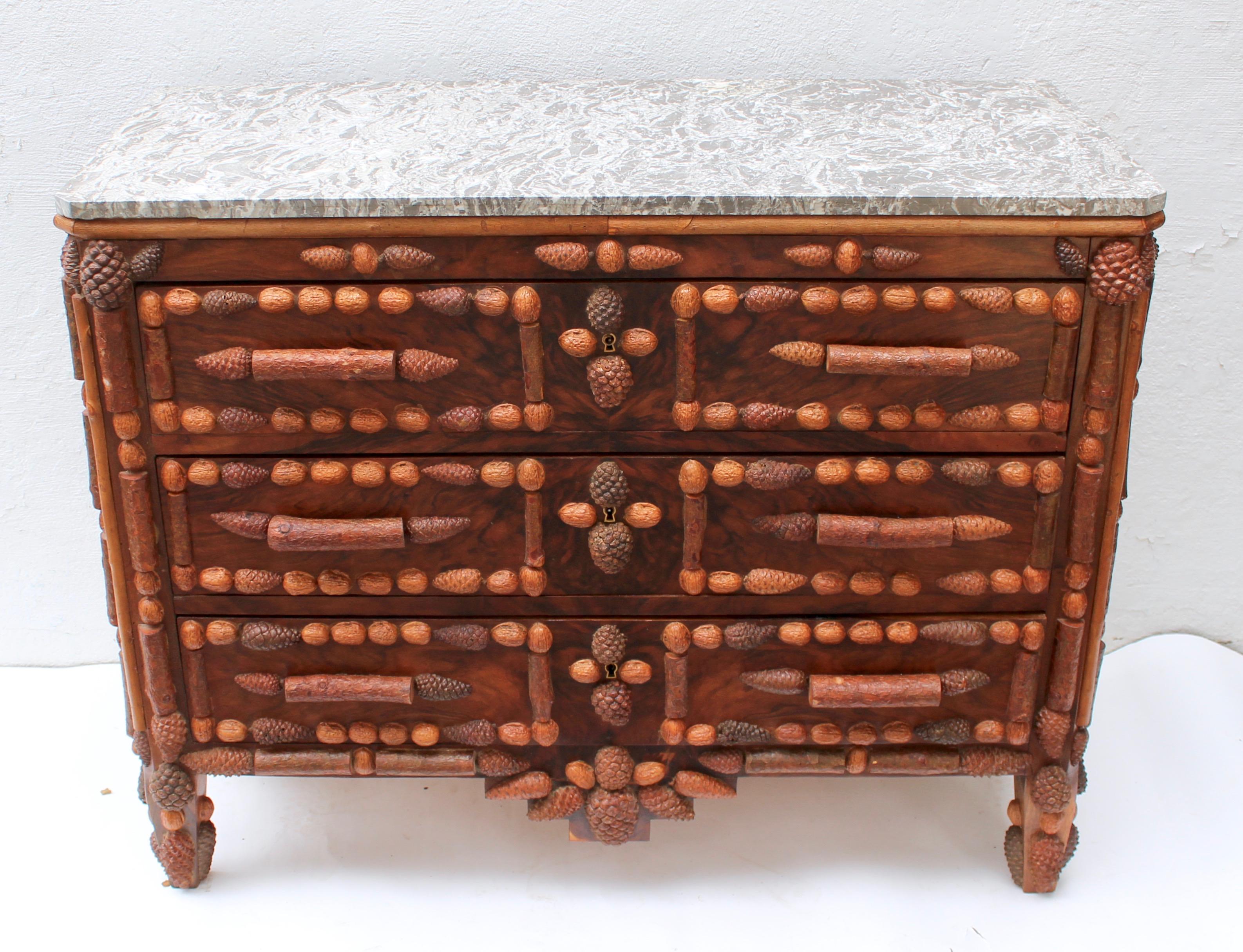 Italian Walnut and Pinecone Decorated Chest of Drawers with Marble Top In Good Condition In East Hampton, NY