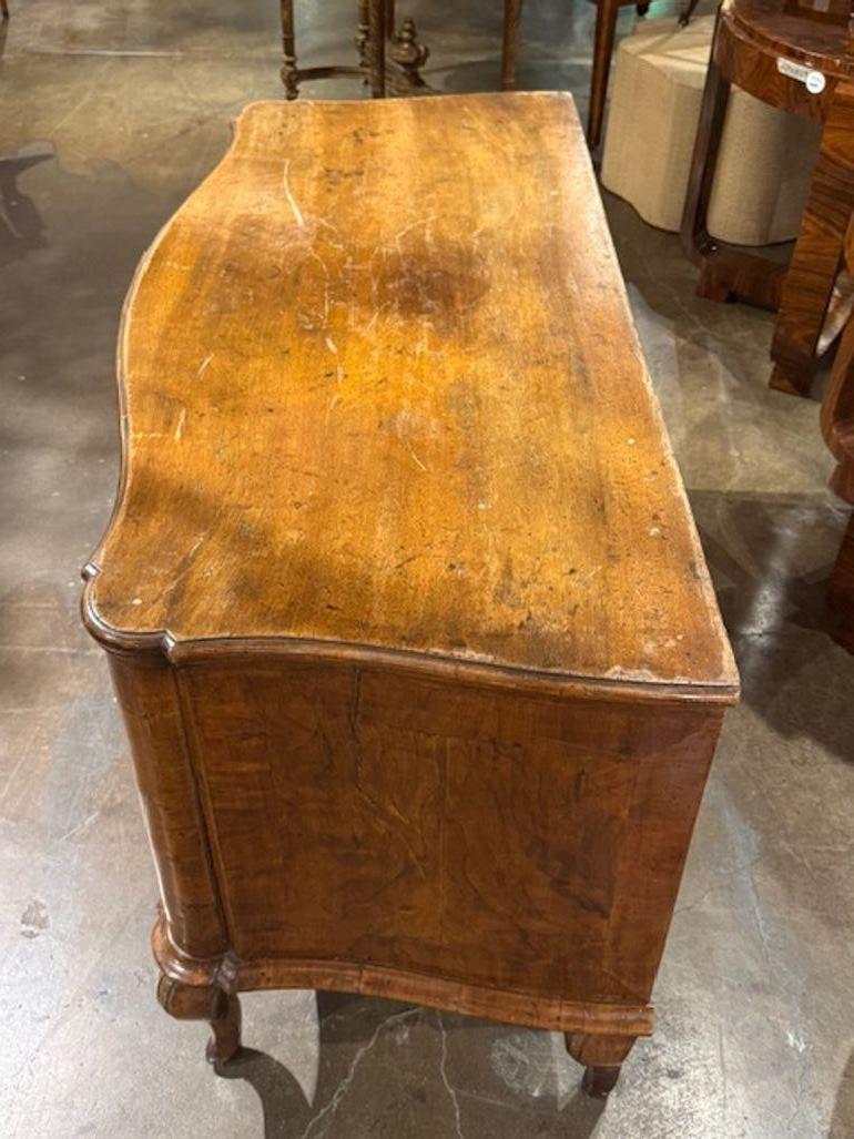 XVIIIe siècle et antérieur Commode italienne 