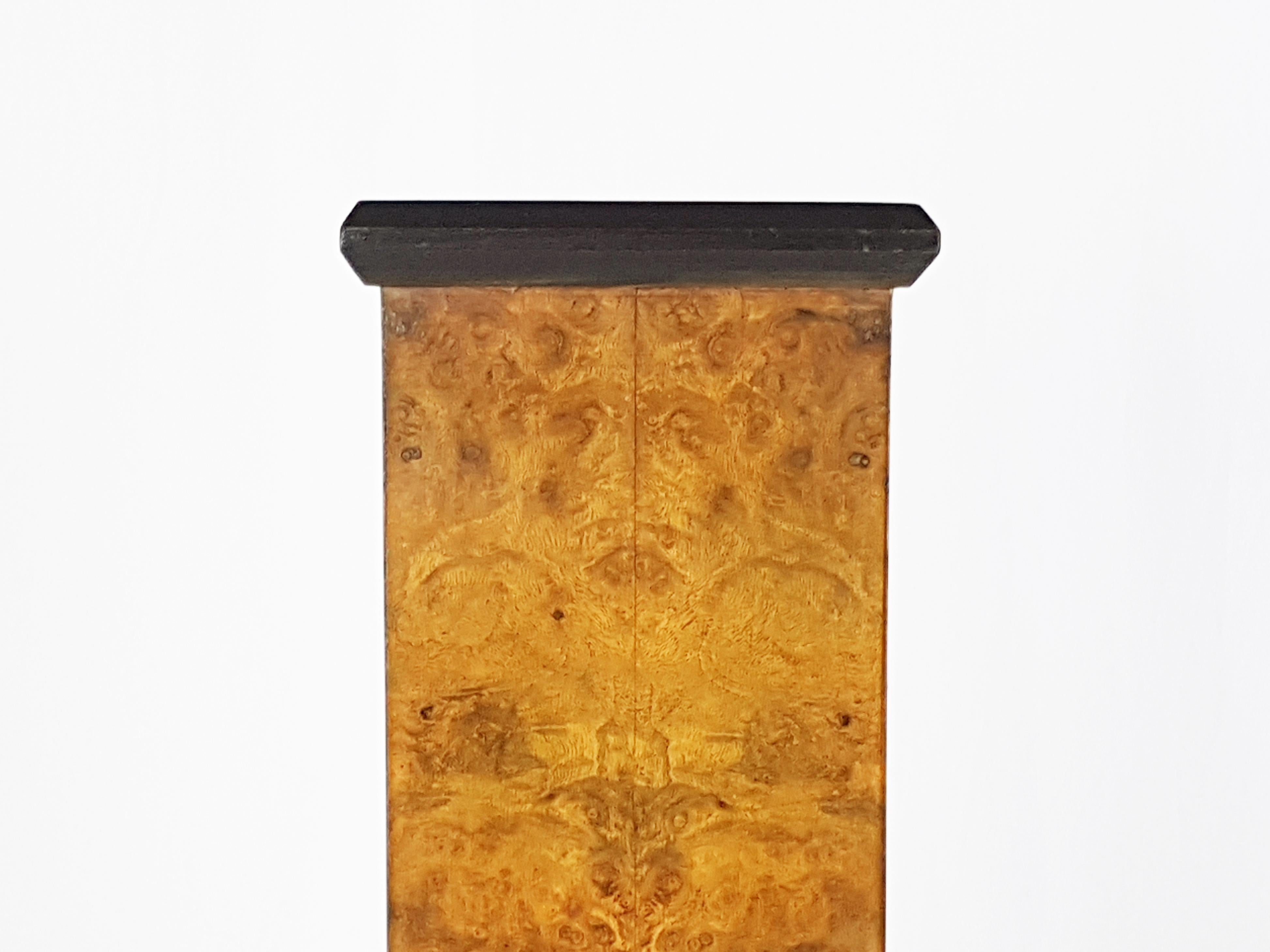 Veneer Italian Walnut Briar Root 1930s Pedestal with Shelves Attributed to Domus Nova