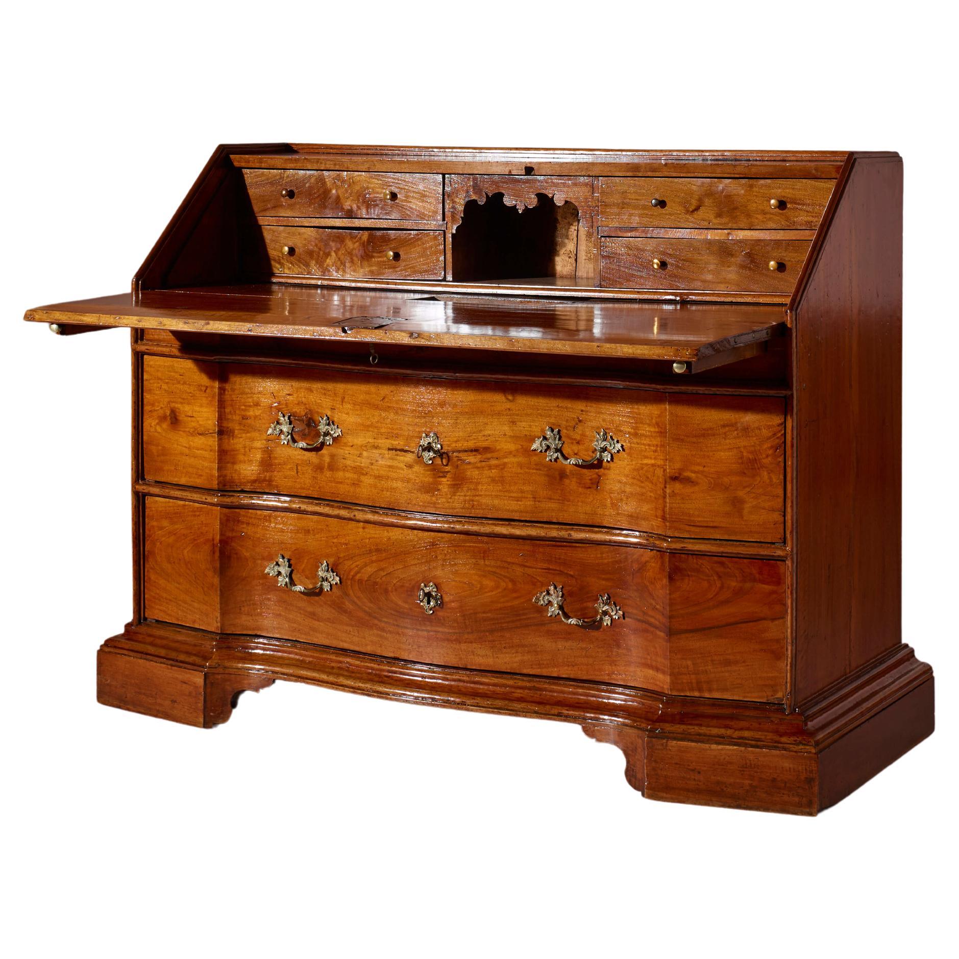 Italian walnut bureau with writing surface, tuscan cabinetmaking, mid-1700s
