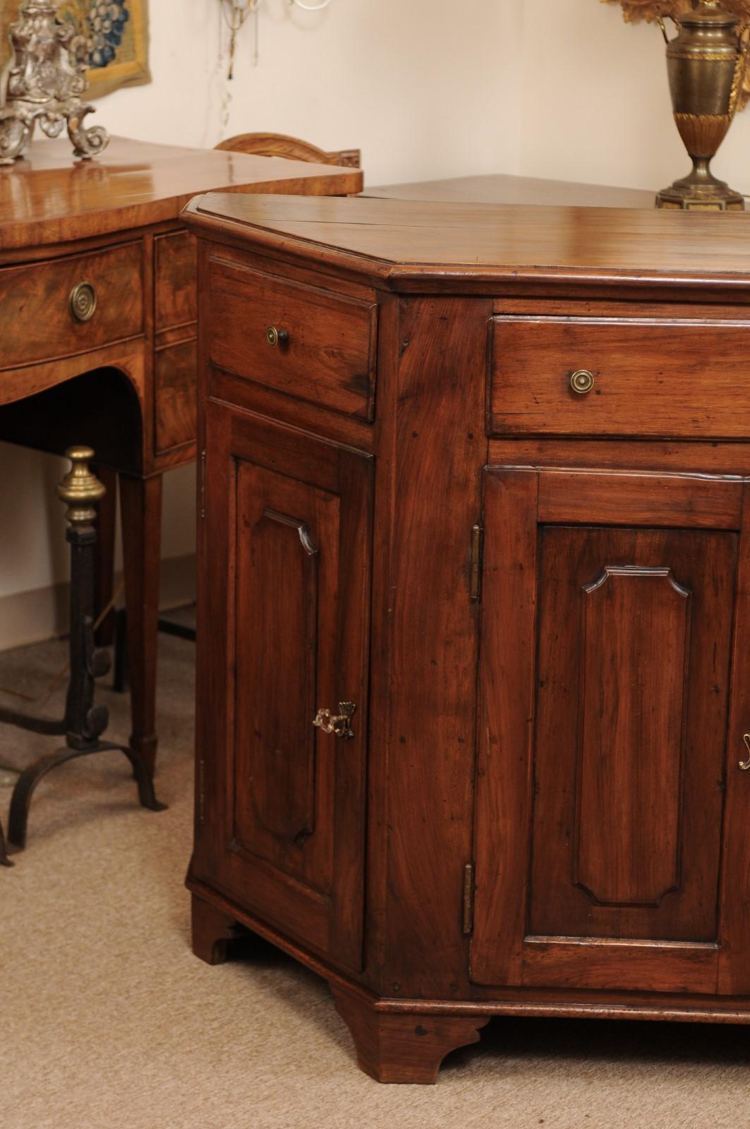 Italian Walnut Canted Crendenza, Early 19th Century 16