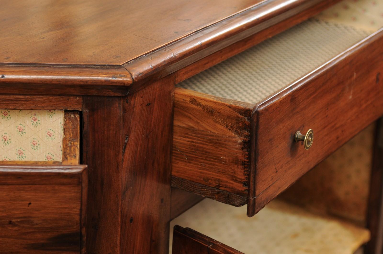 Italian Walnut Canted Crendenza, Early 19th Century In Good Condition In Atlanta, GA