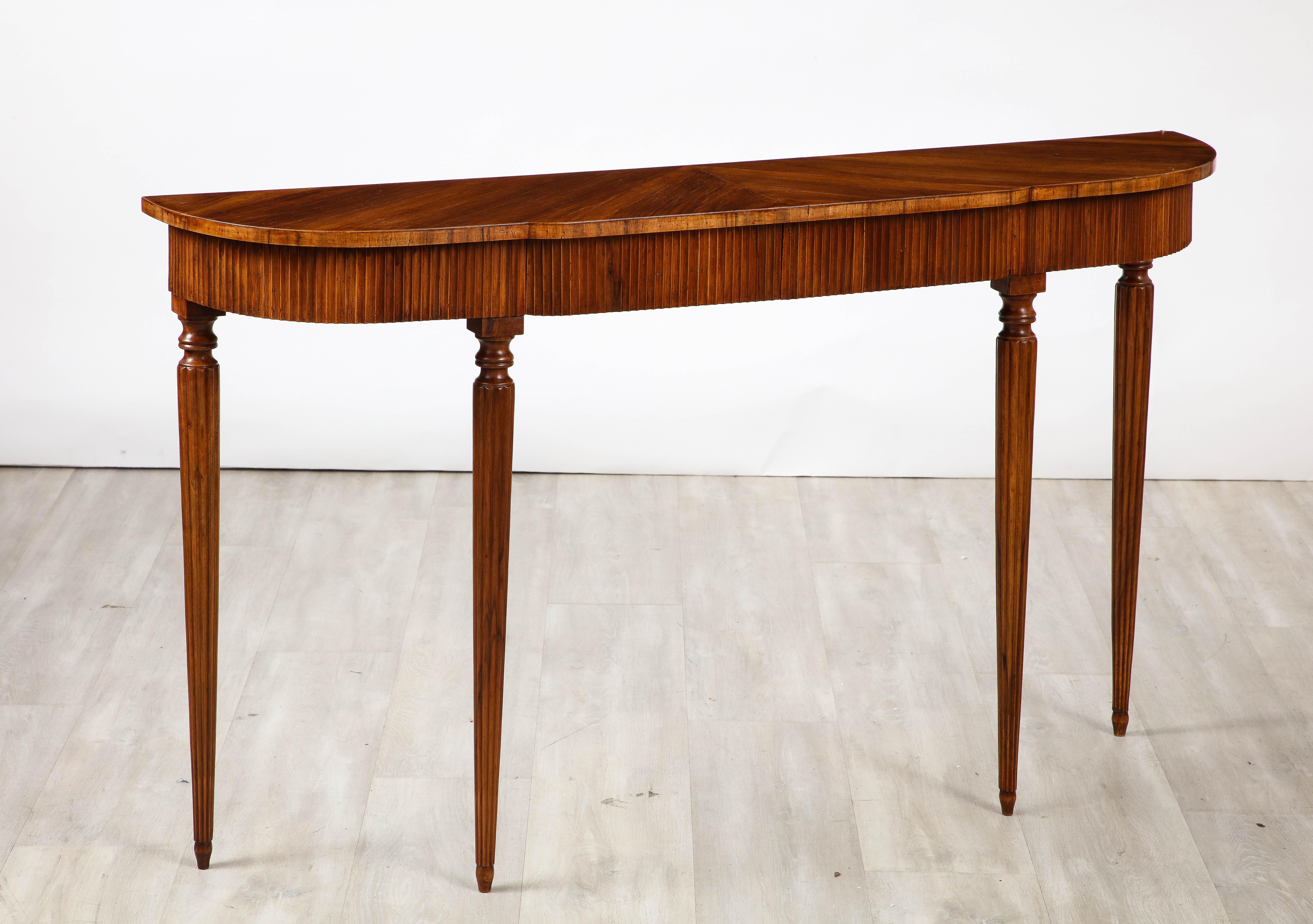 Italian Walnut Carved Console Table with Two Drawers, Italy circa 1930 For Sale 2