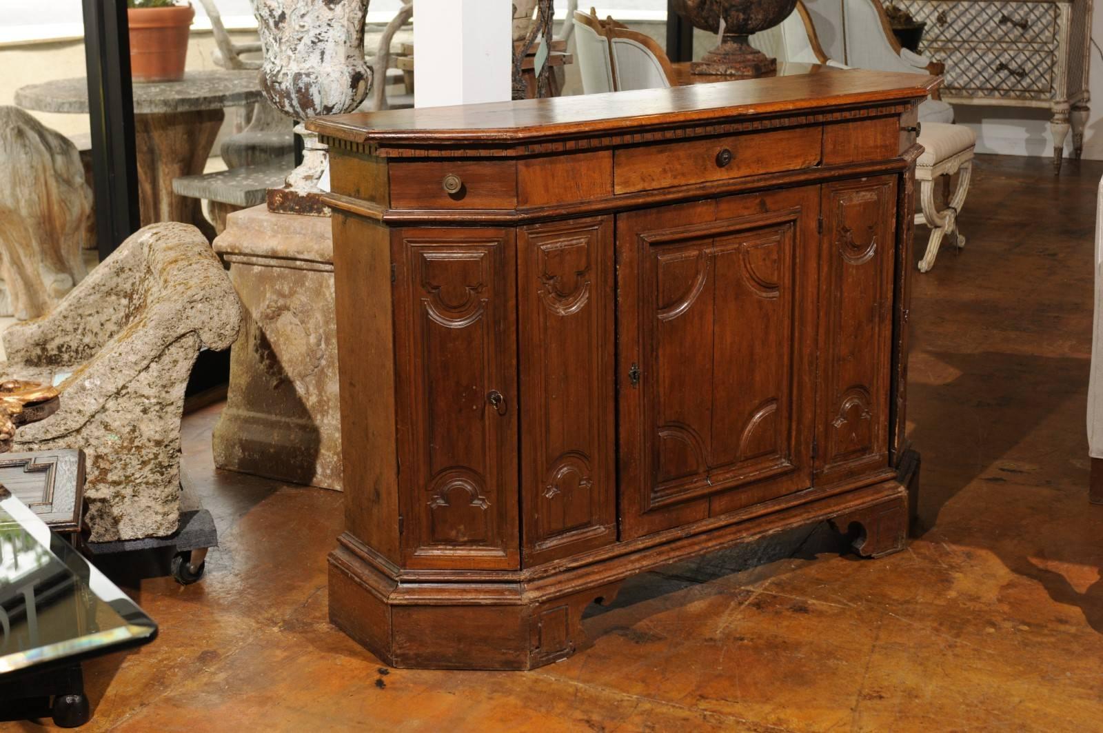Italian Walnut Credenza from Siena with Canted Corners from the 19th Century 4
