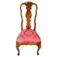 Set di 12 sedie da pranzo in noce italiano, in stile barocco olandese, anni '60