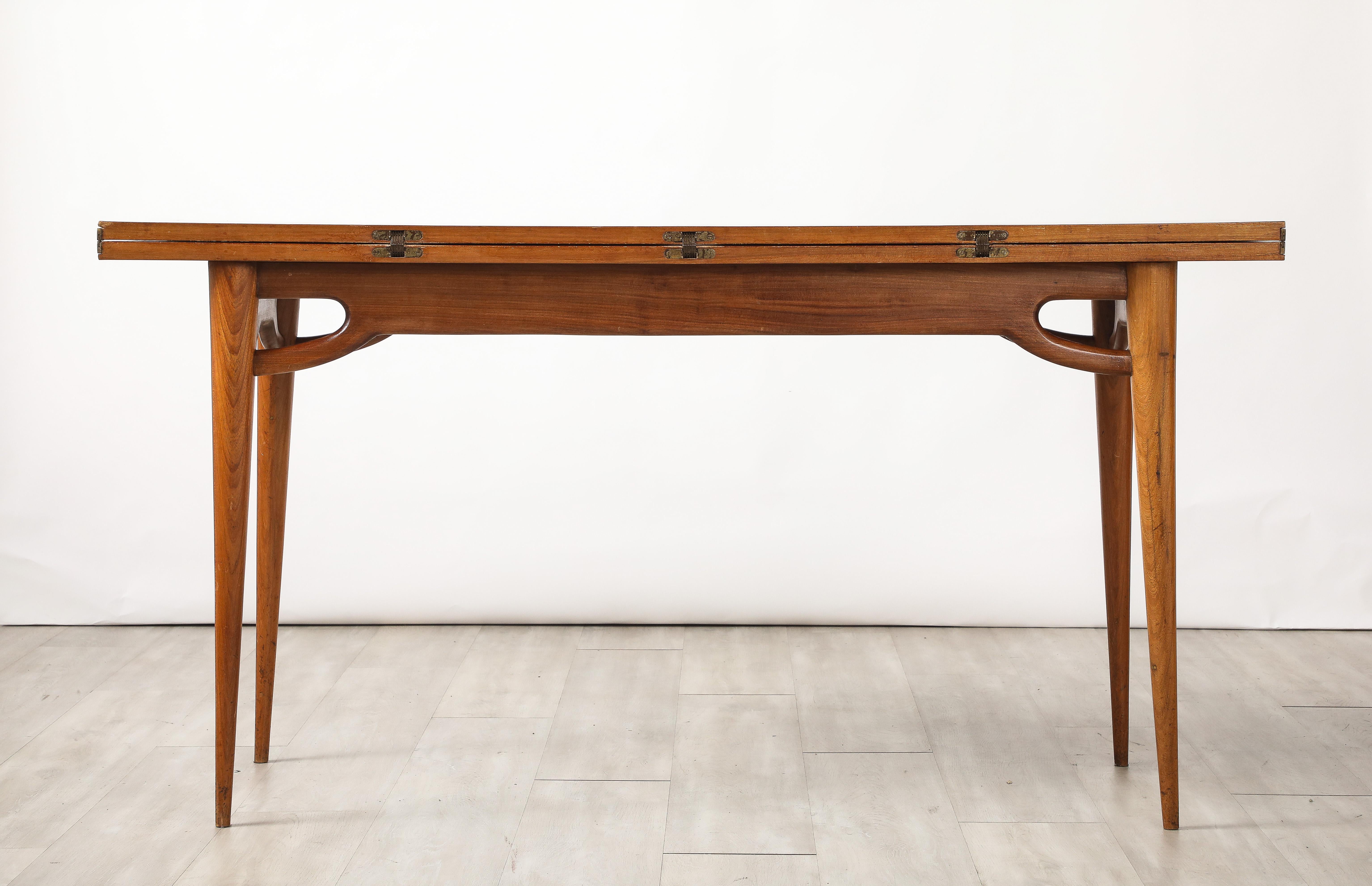 Italian Walnut Flip-Top Console Table, Italy, circa 1950 For Sale 4