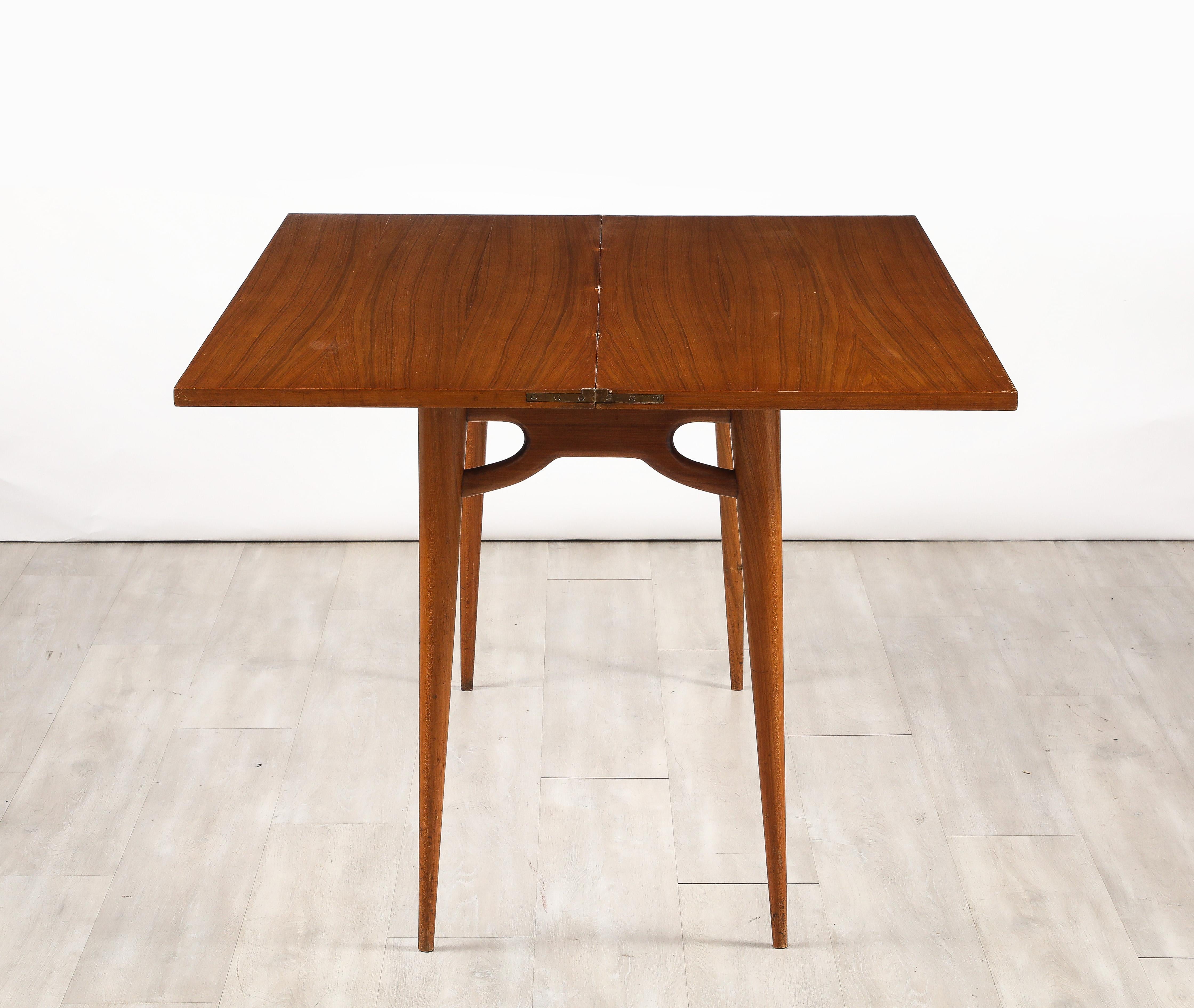 Italian Walnut Flip-Top Console Table, Italy, circa 1950 For Sale 11