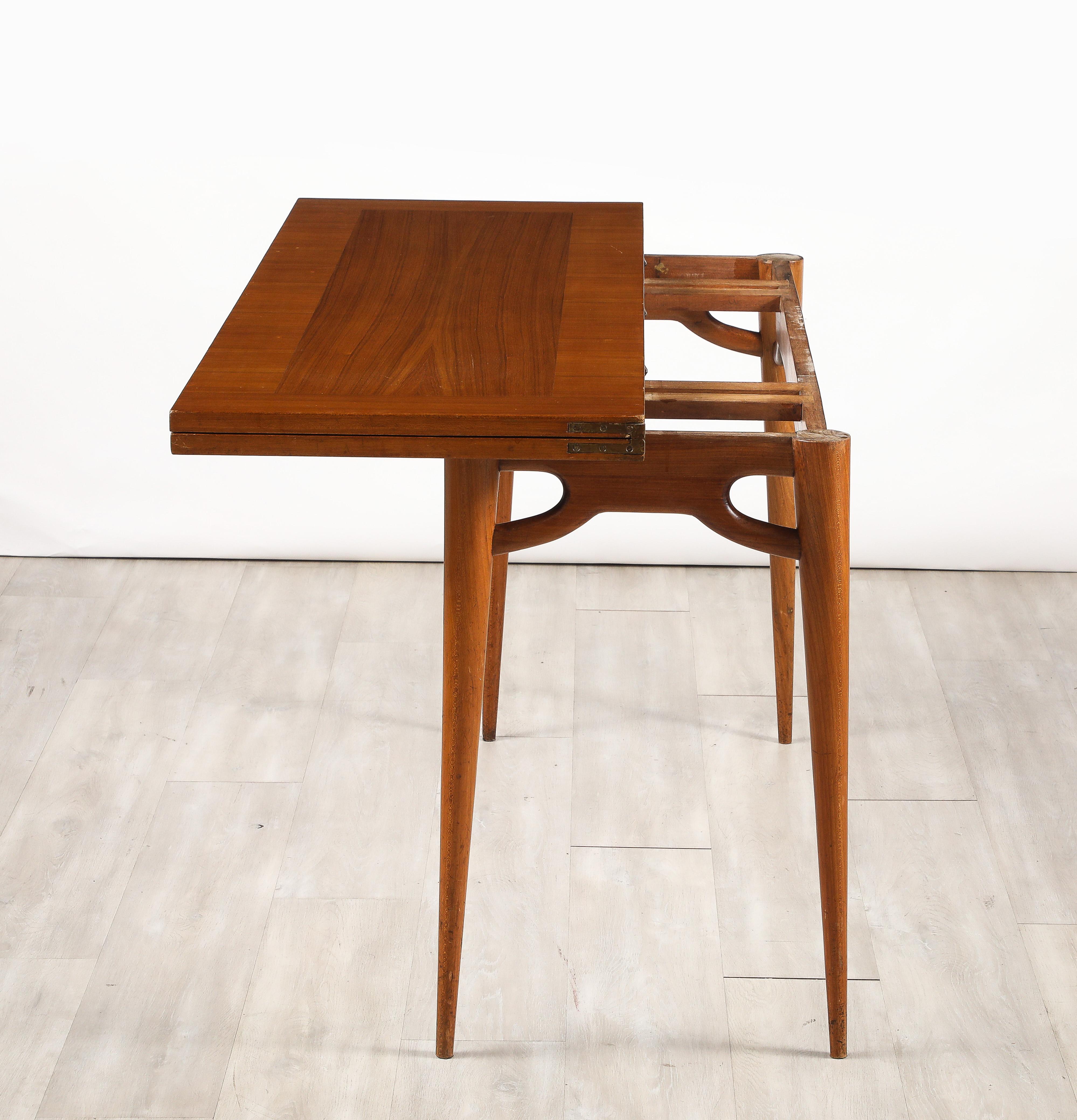 Italian Walnut Flip-Top Console Table, Italy, circa 1950 For Sale 12