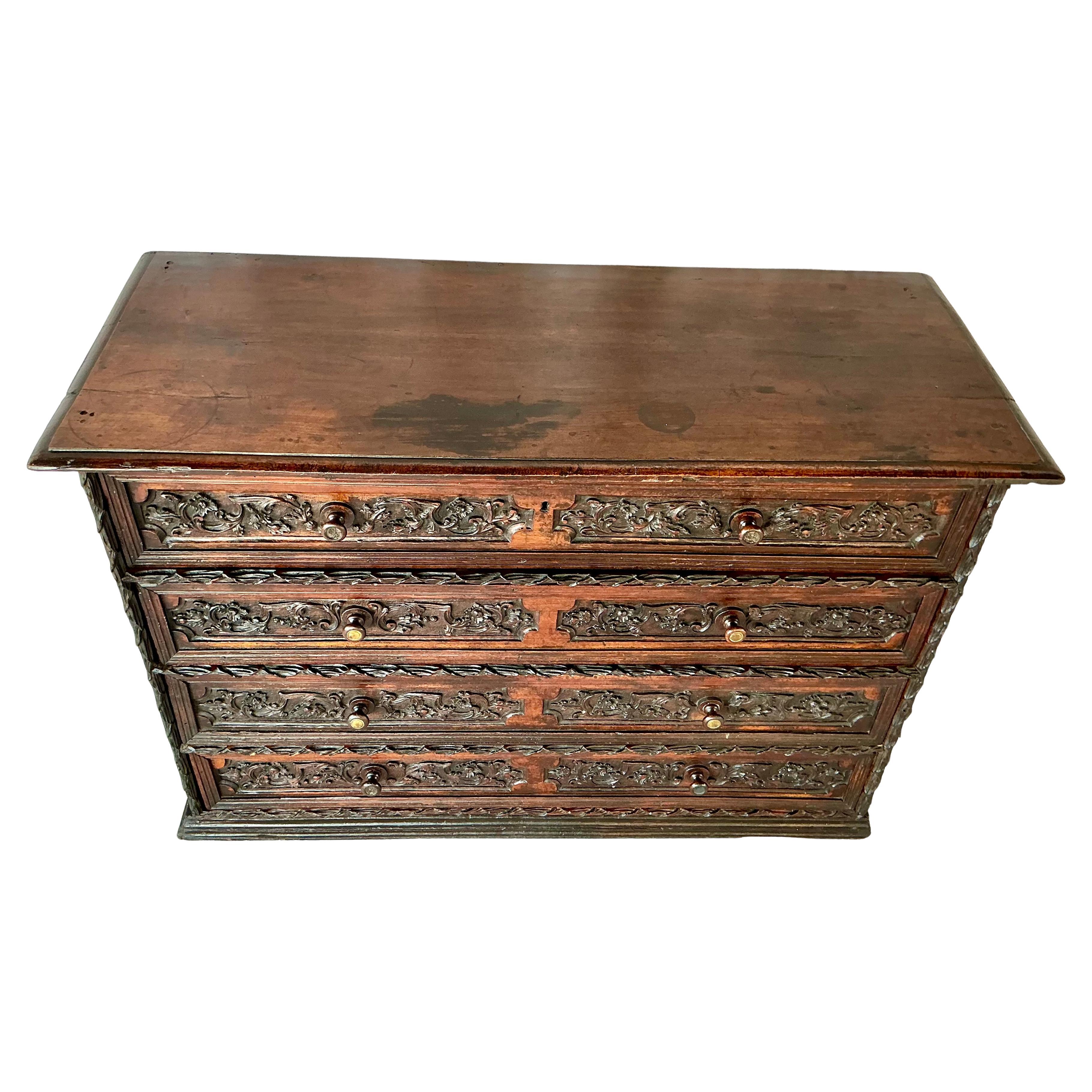 Italian Walnut Four Drawer Carved Walnut Commode Early 18th Century For Sale 1
